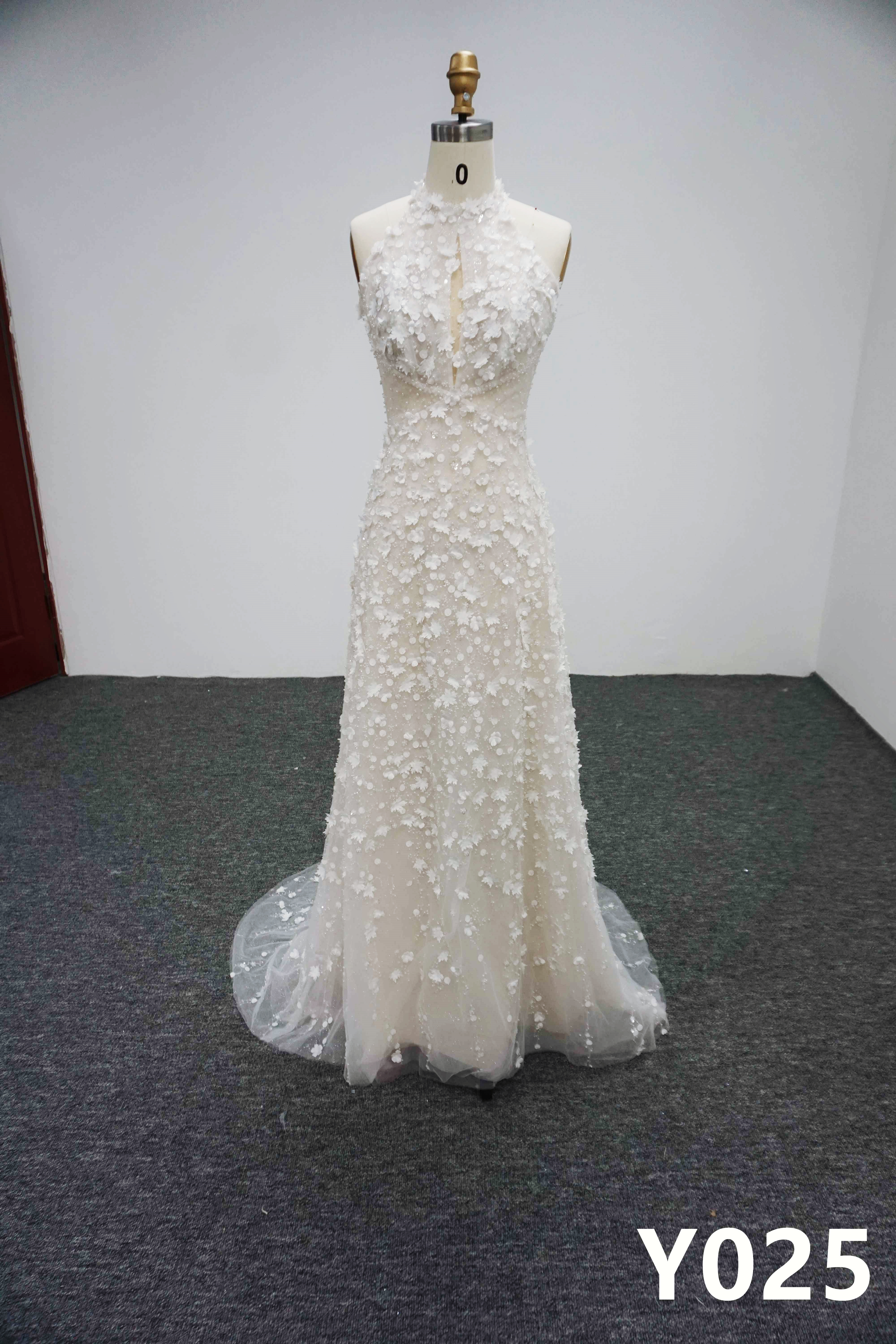 Y025 A-line Hanging Neck Beaded Bridal Gowns