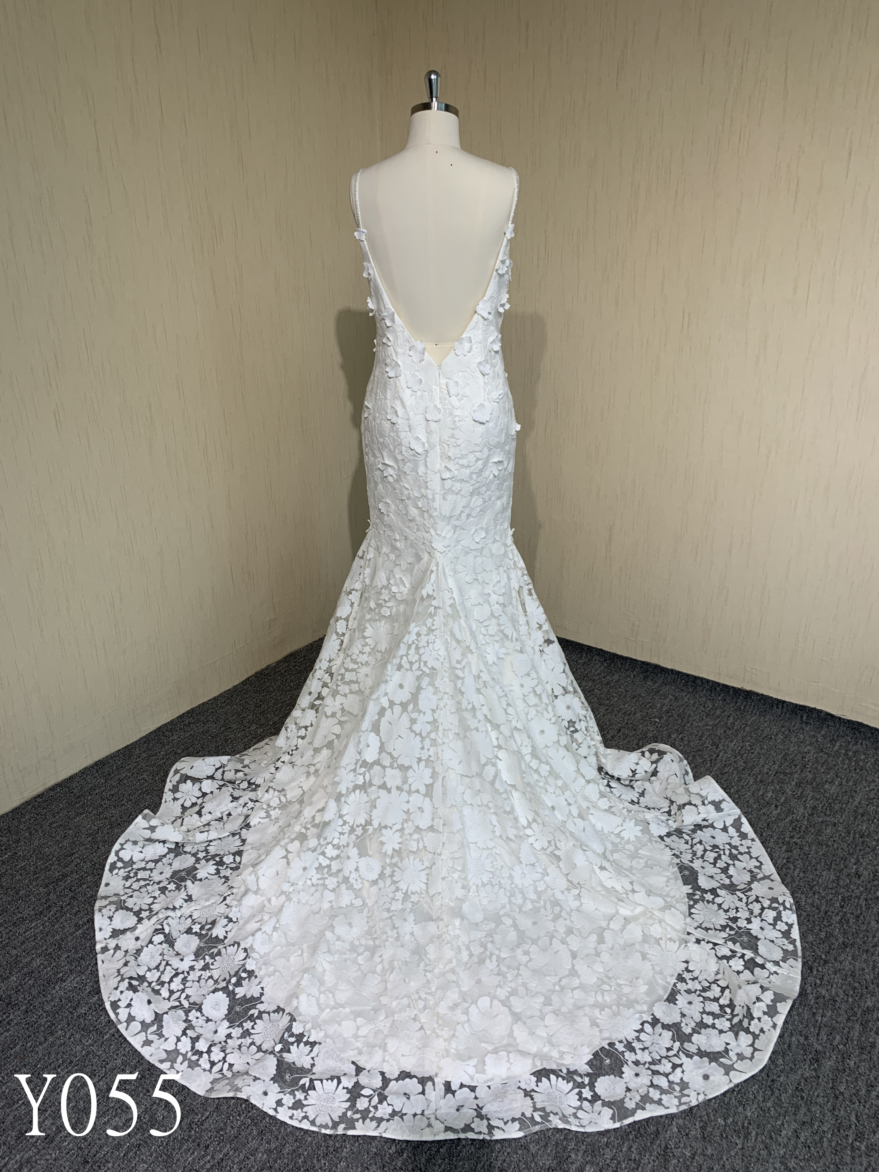 Y055 Cubic Flower Beaded Deep V Neck Mermaid Wedding Dress