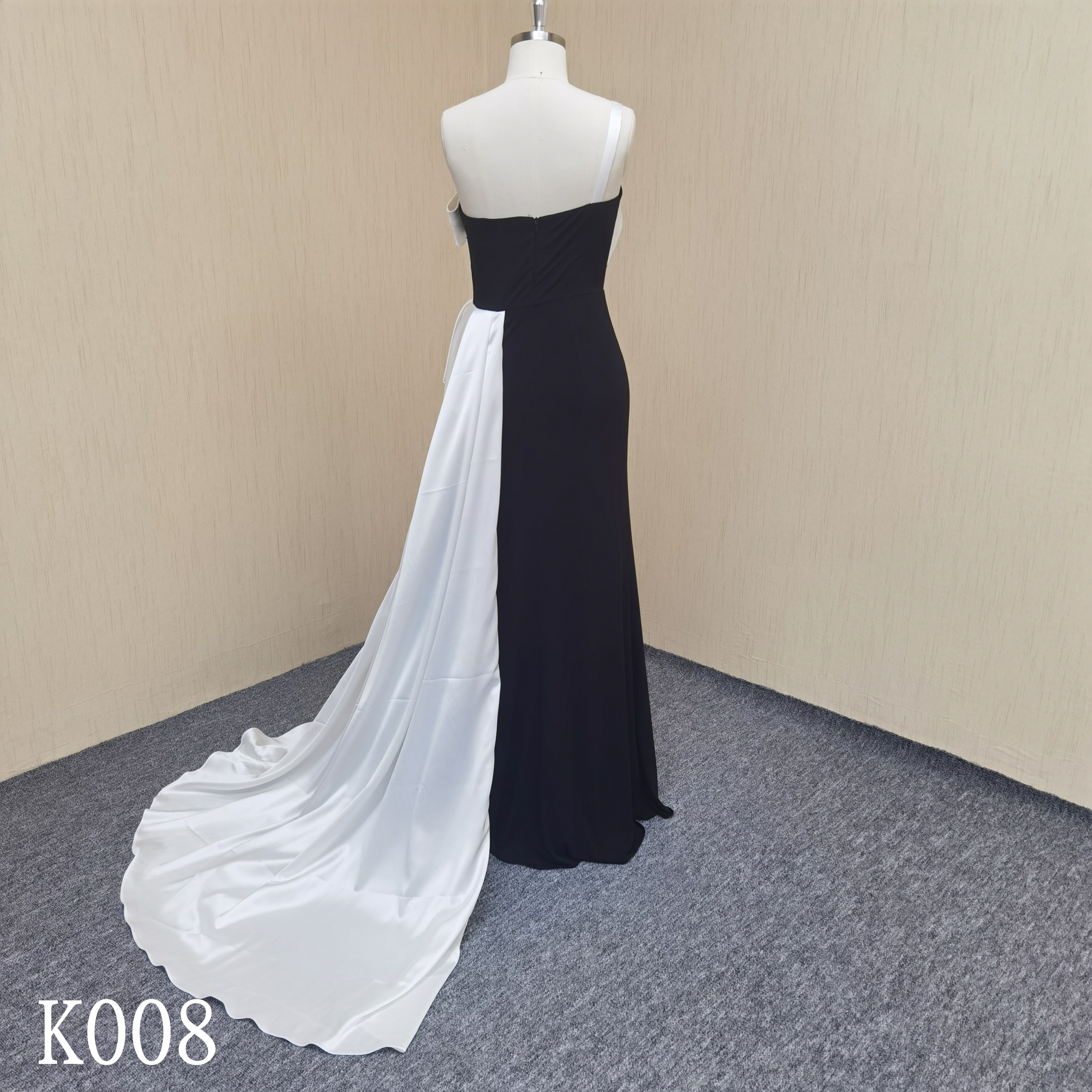 K008 Evening dress with Pleat made in China