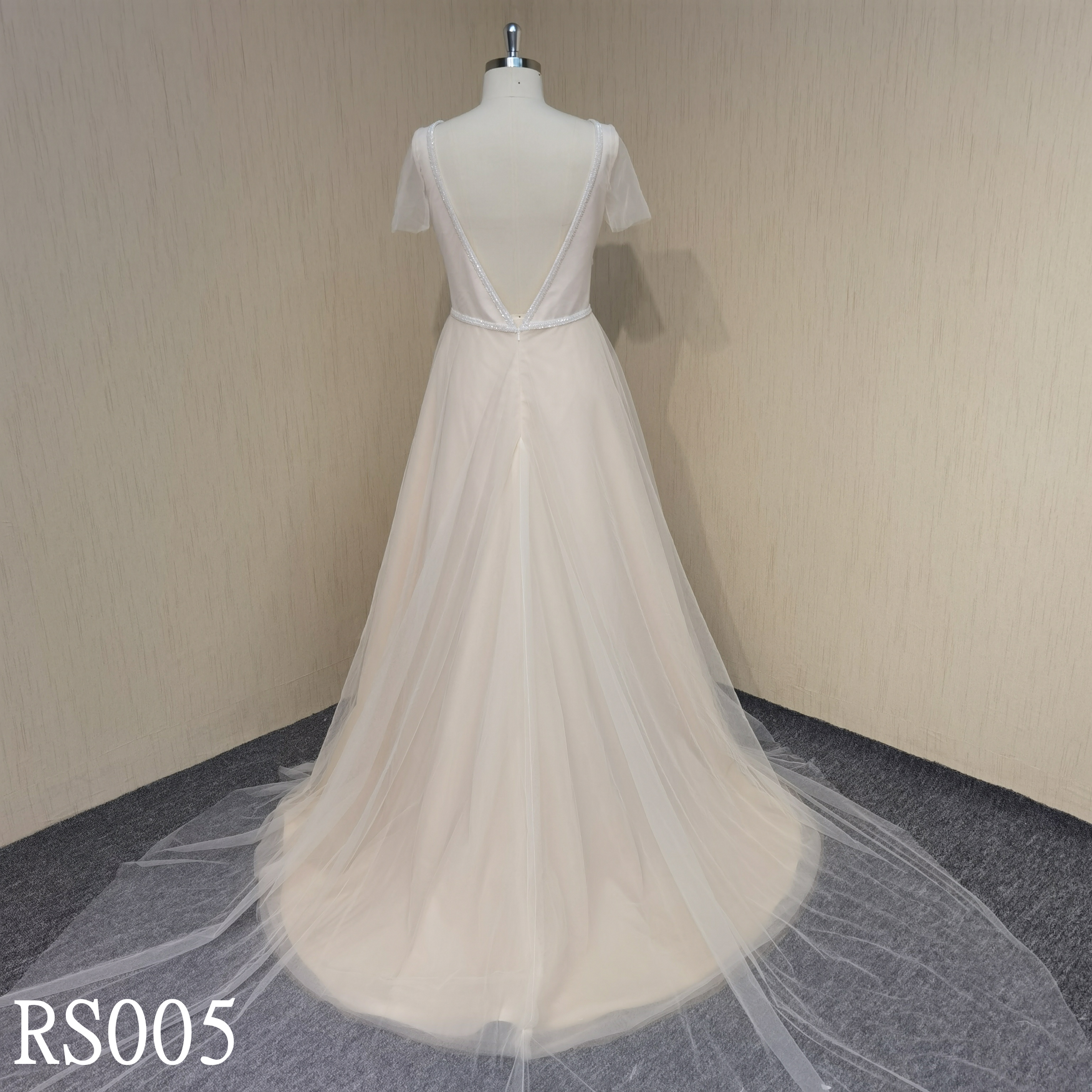 RS005 A-line wedding dress for women made in Guangzhou supplier