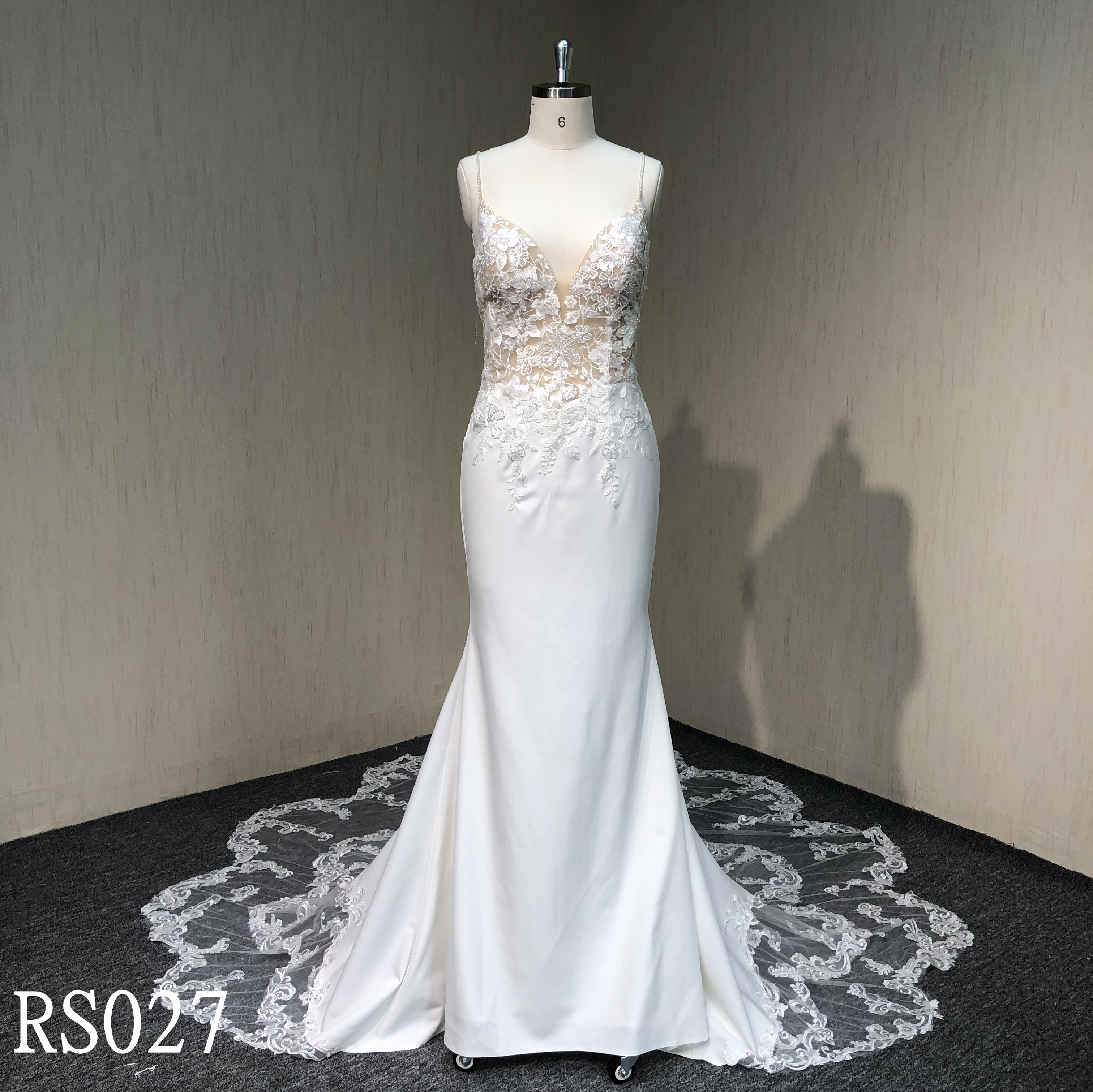 RS027 Mermaid Wedding Dresse with Sweetheart neckline Made in China