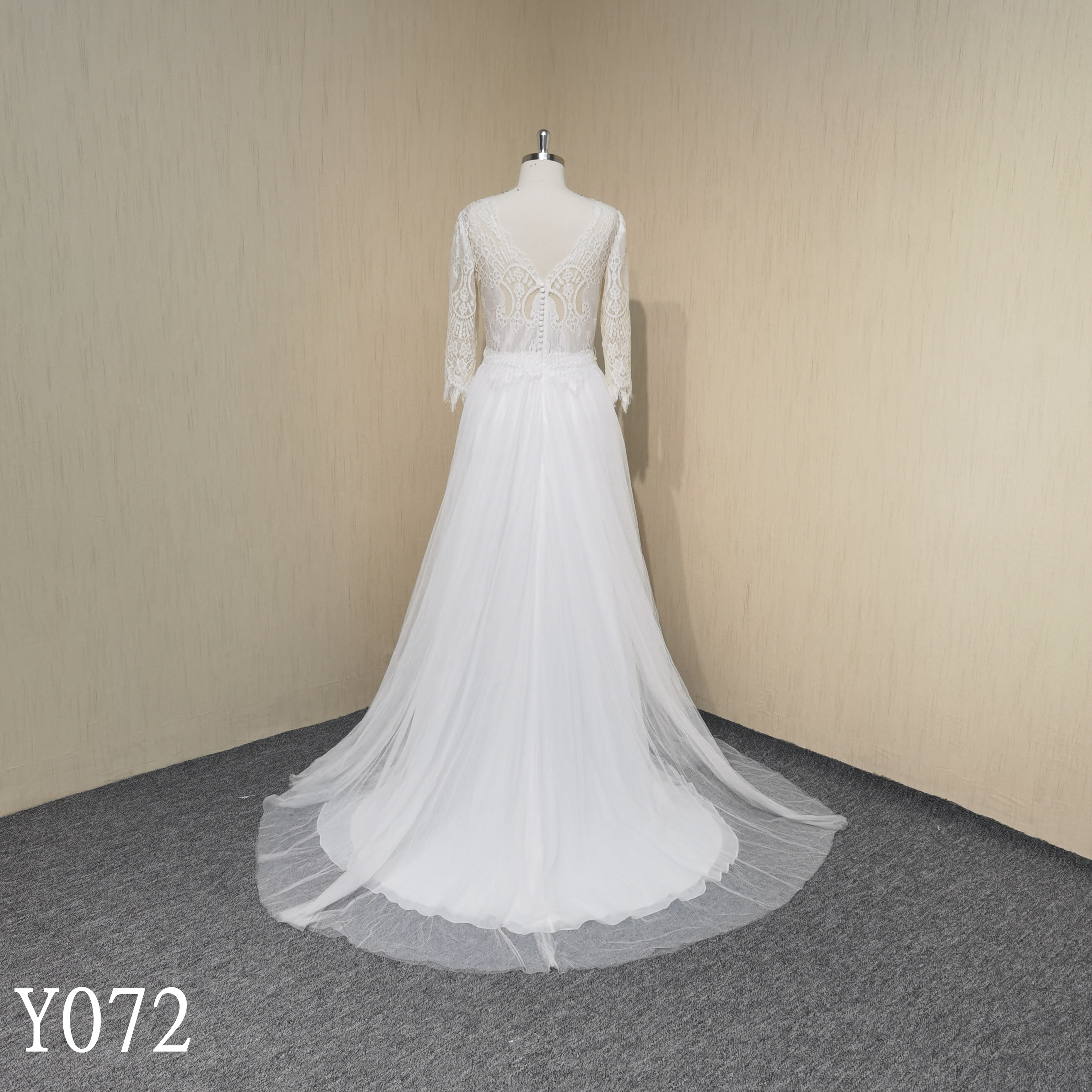 Y072 Long Sleeve High Neck A-line Simple Bridal Wedding Dresses