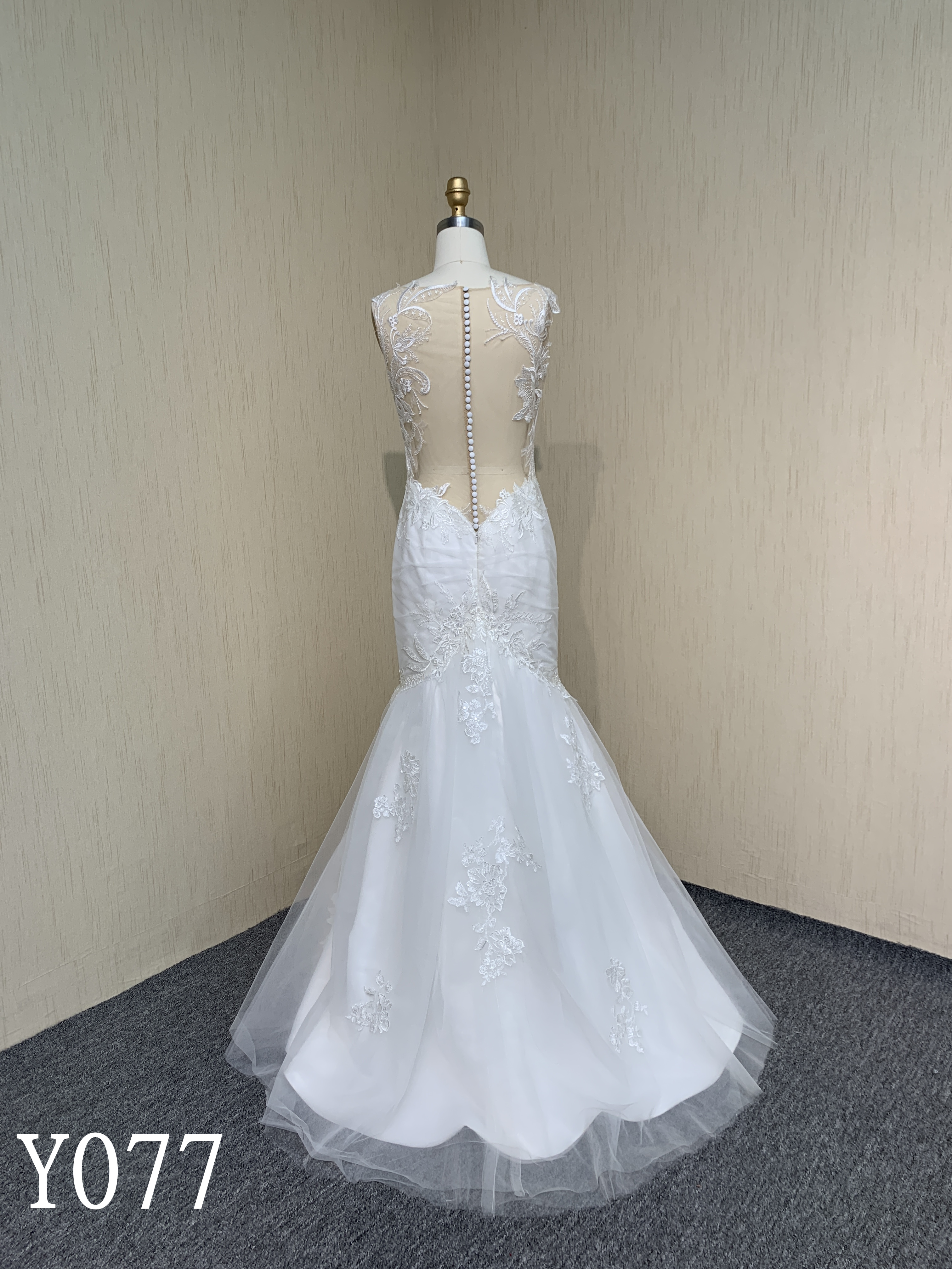 Y077 V Neck Strapless Mermaid Wedding Dress