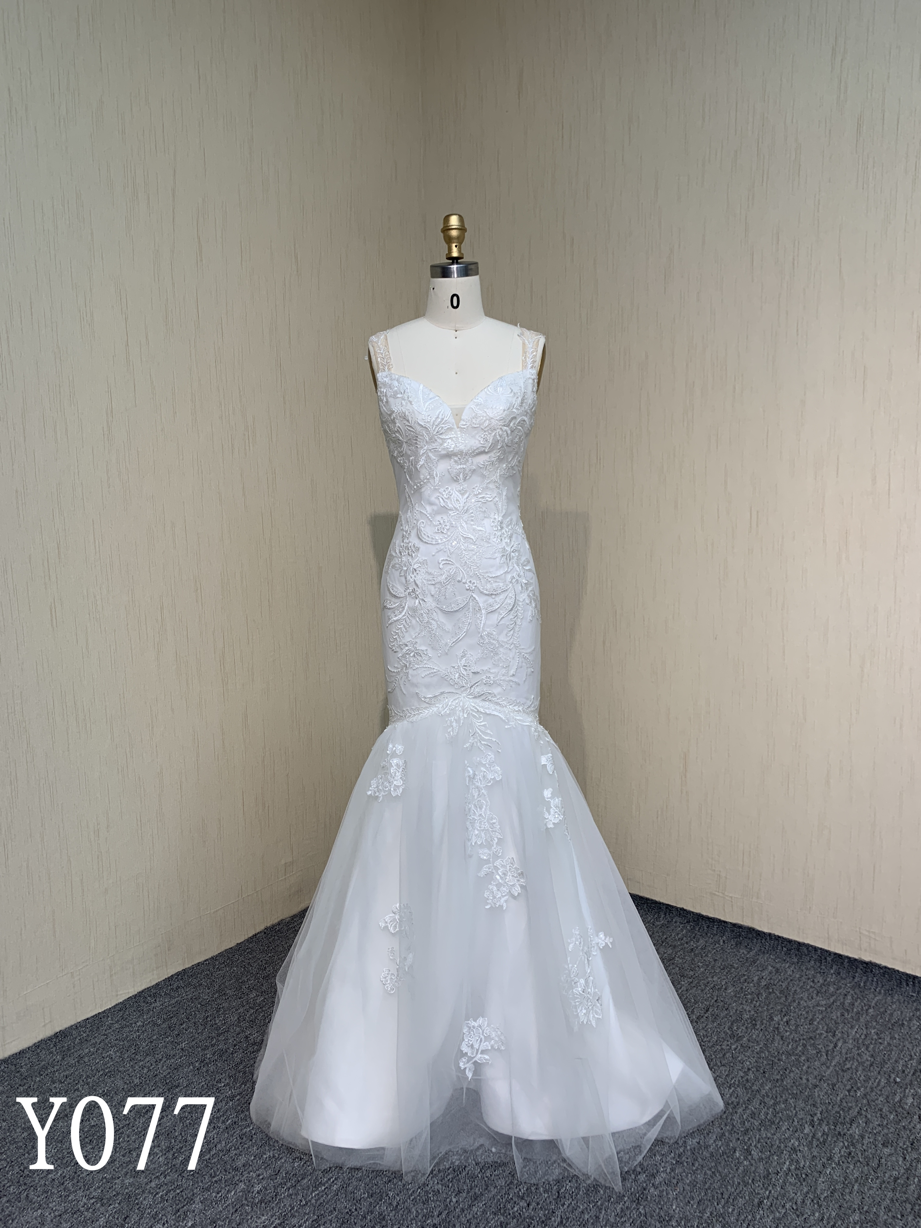 Y077 V Neck Strapless Mermaid Wedding Dress