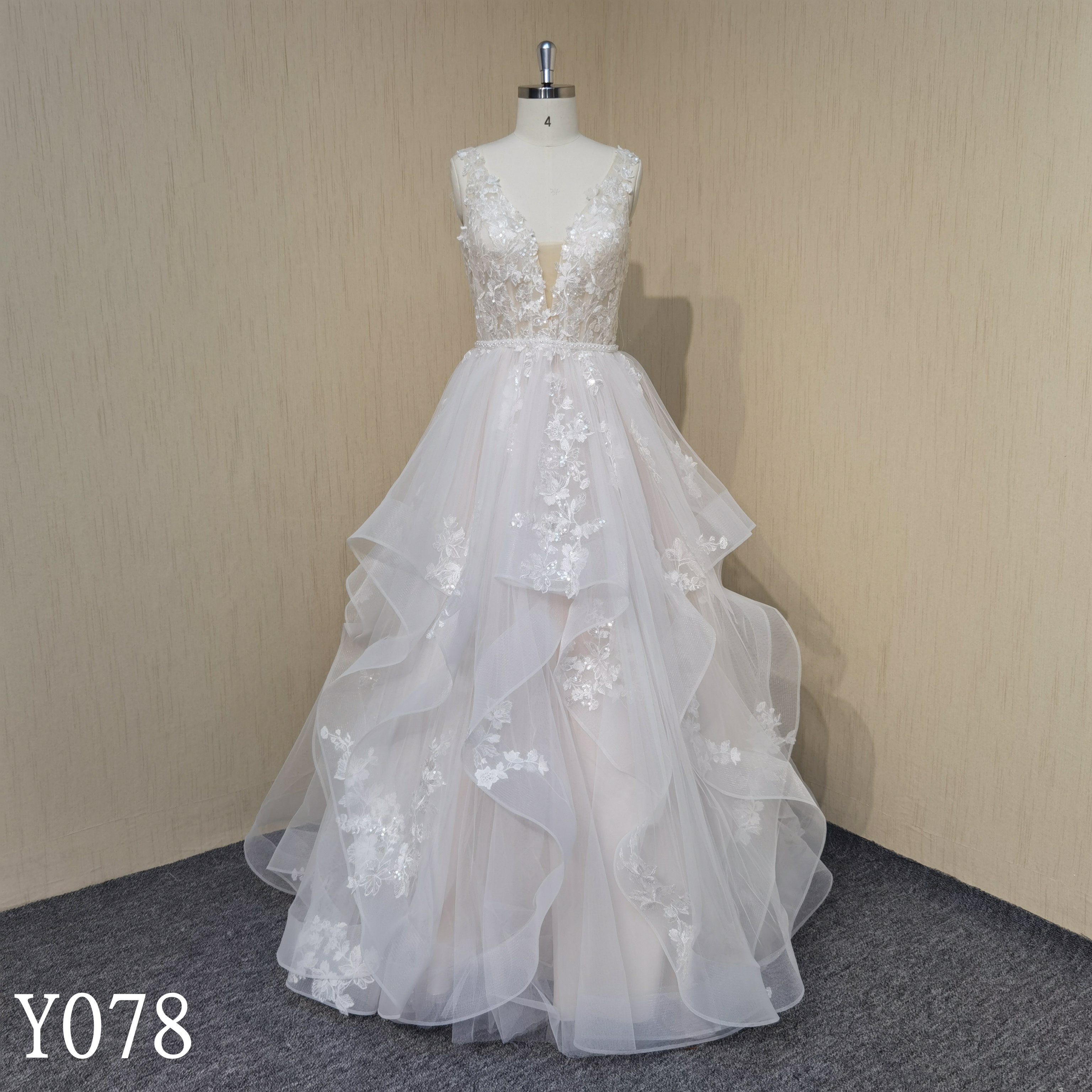 Y078 V Neck Backless A-Line Belt Beaded Bridal Wedding Dresses
