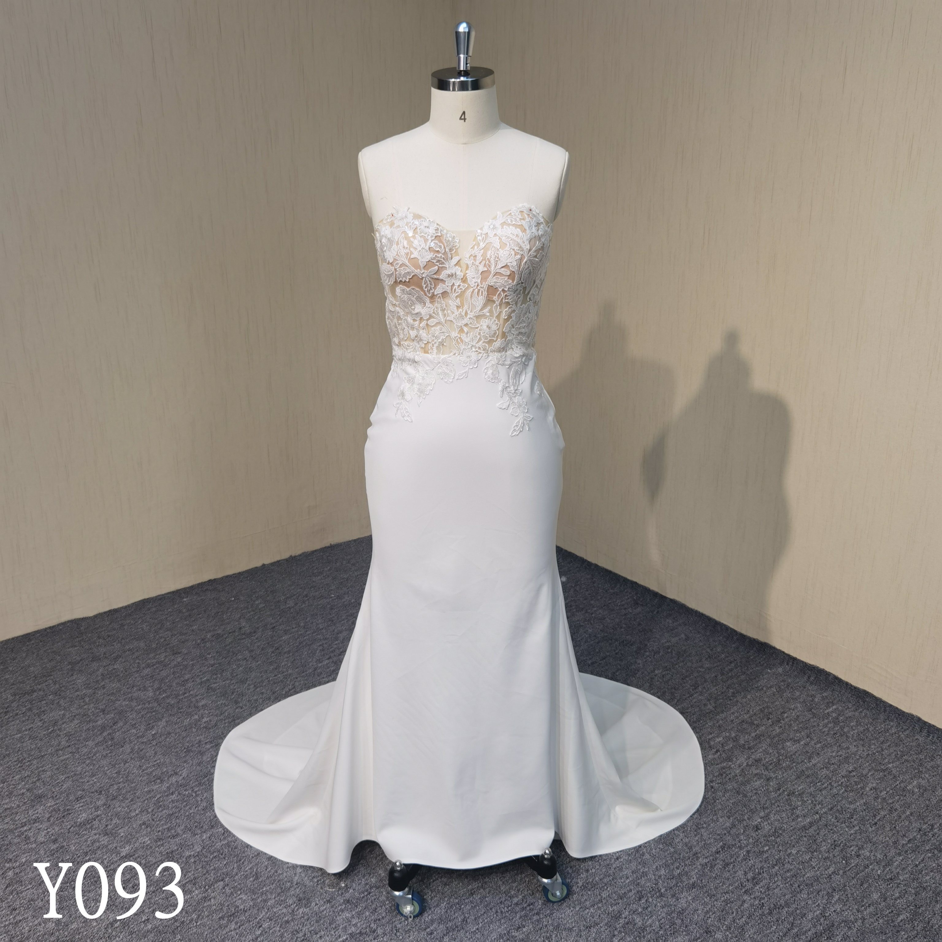 Y100 Beaded Lace Applique Spaghetti Strap Mermaid Wedding Dresses
