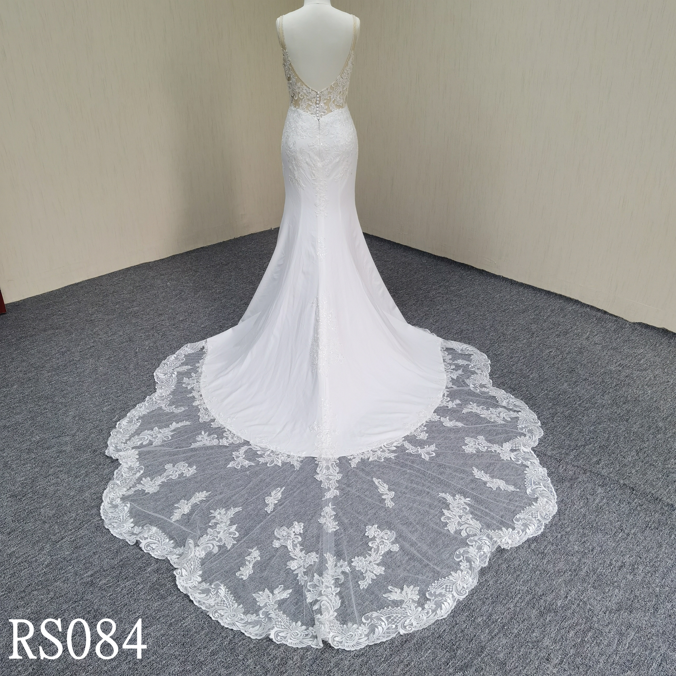 RS084 Mermaid Wedding Dresses with Applique made in China