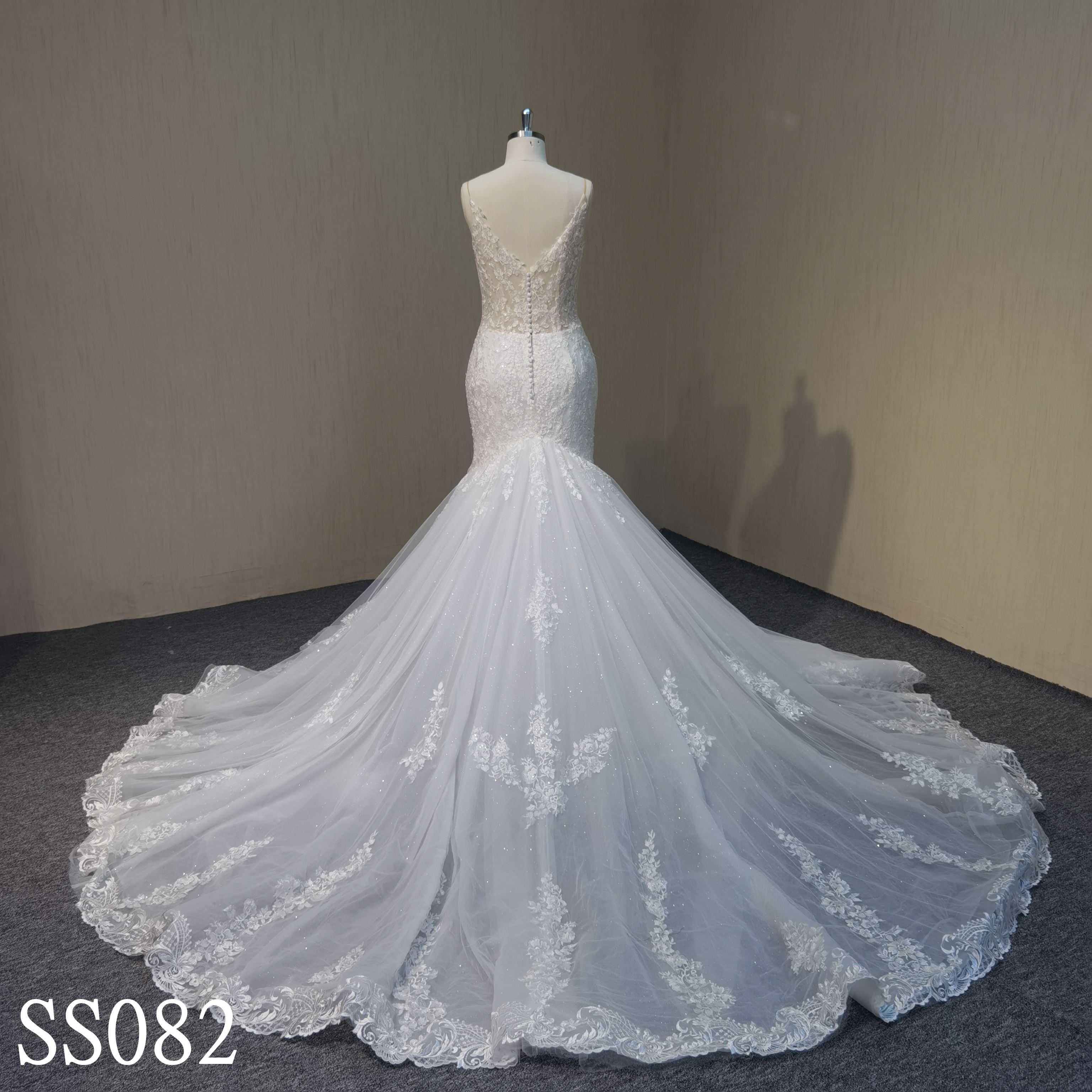 SS082 See-through Mermaid Wedding Dresses with Applique made in China