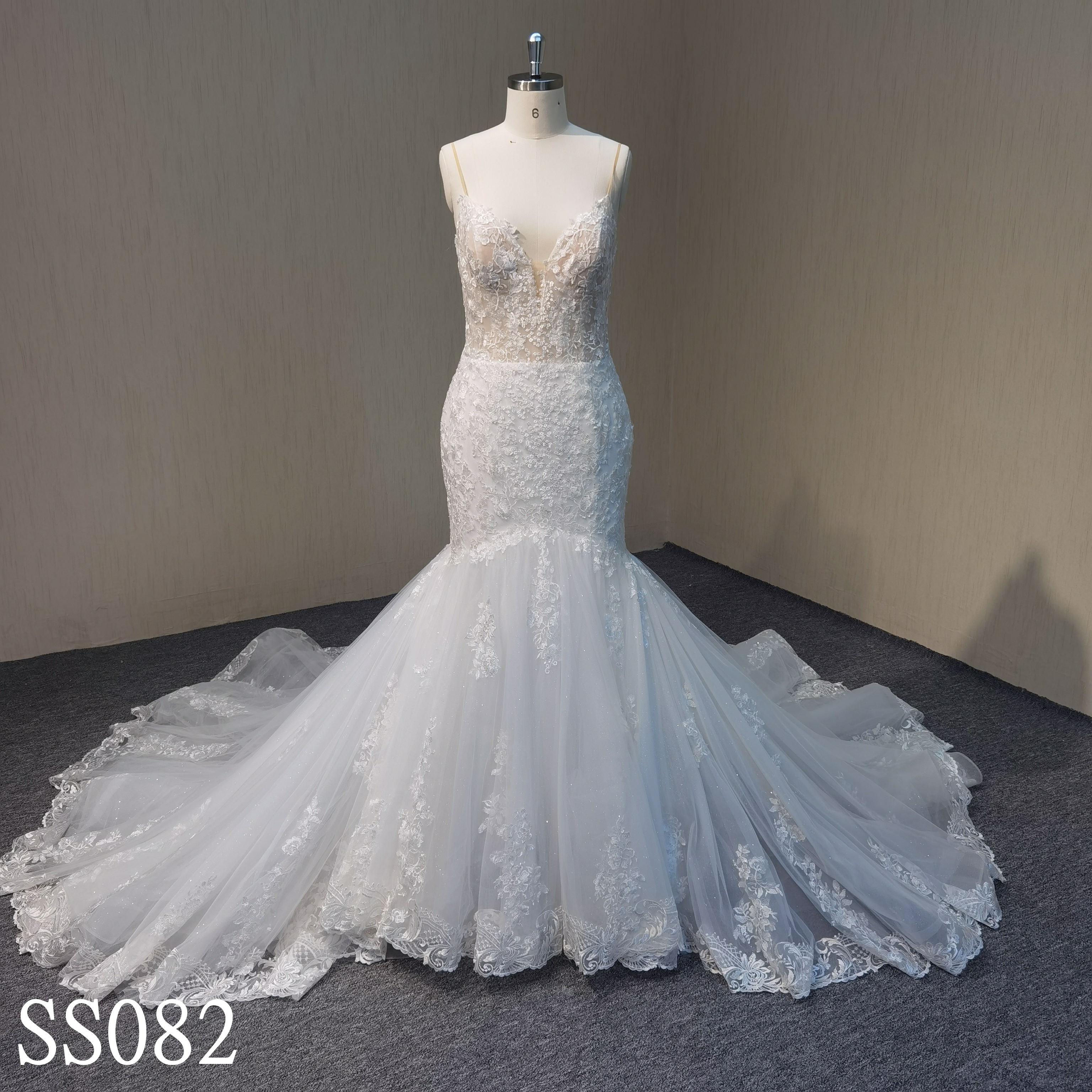 SS082 See-through Mermaid Wedding Dresses with Applique made in China
