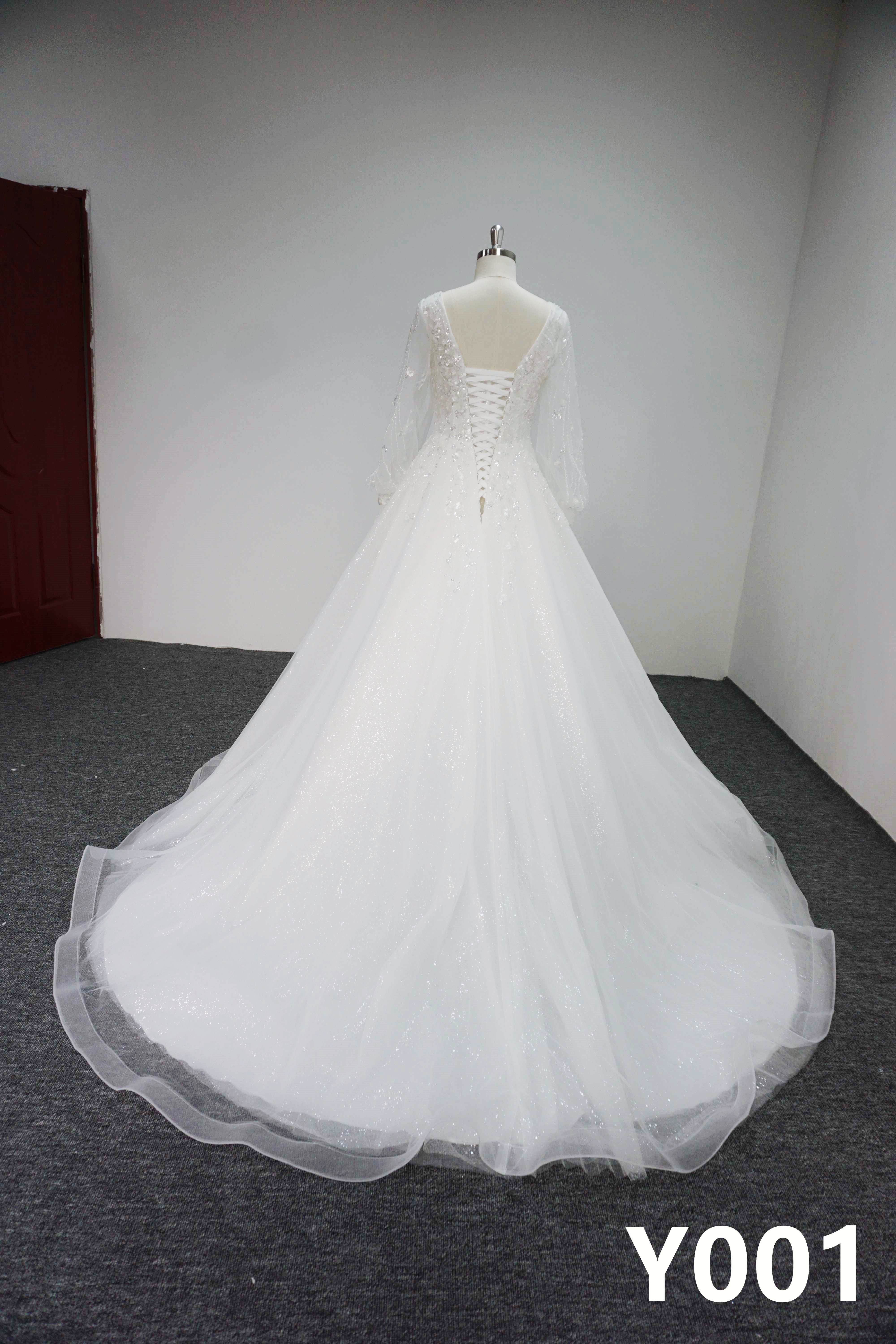 Y001 Sequins Loog Sleeve Bridal Gowns with applique Wedding Dress