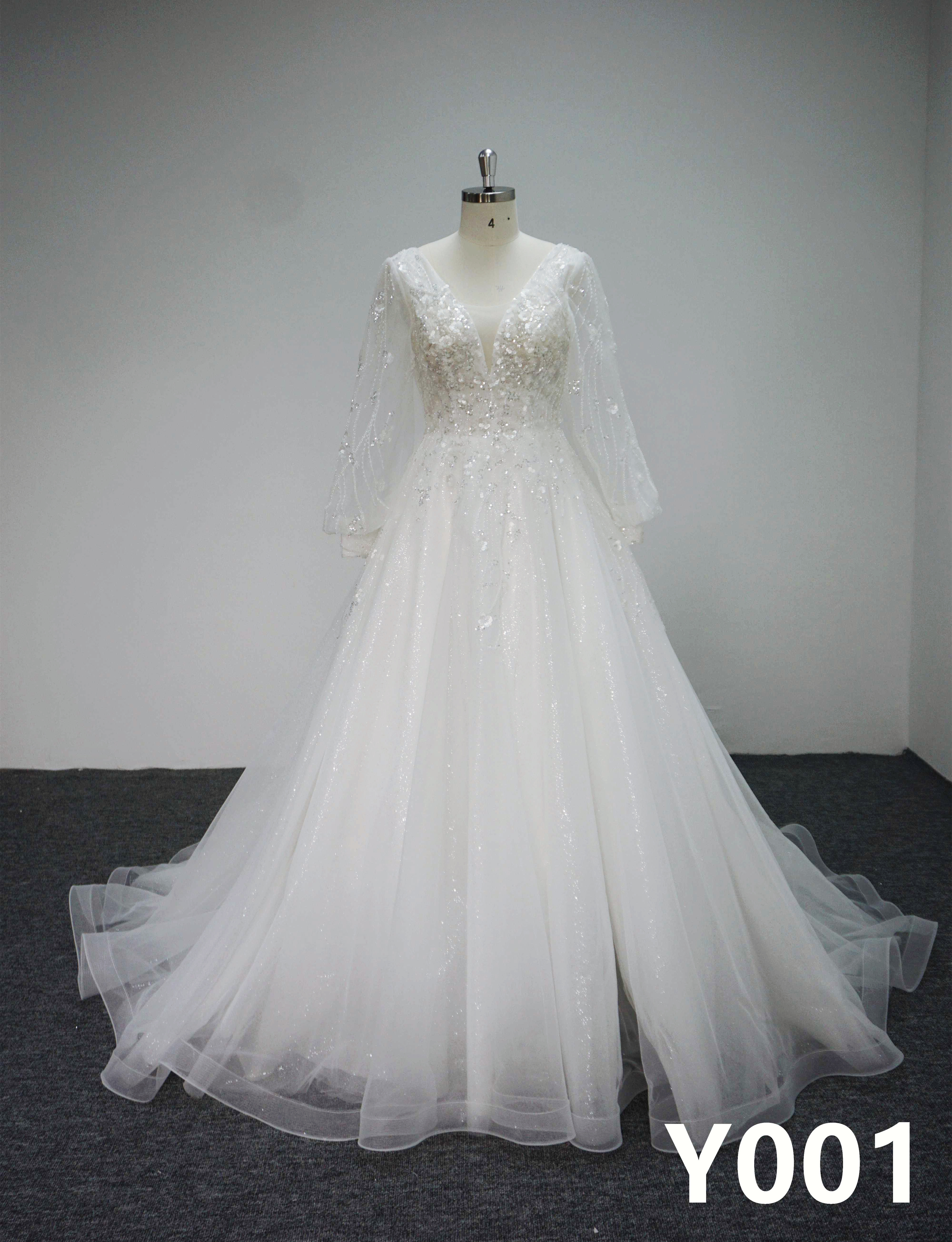 Y001 Sequins Loog Sleeve Bridal Gowns with applique Wedding Dress