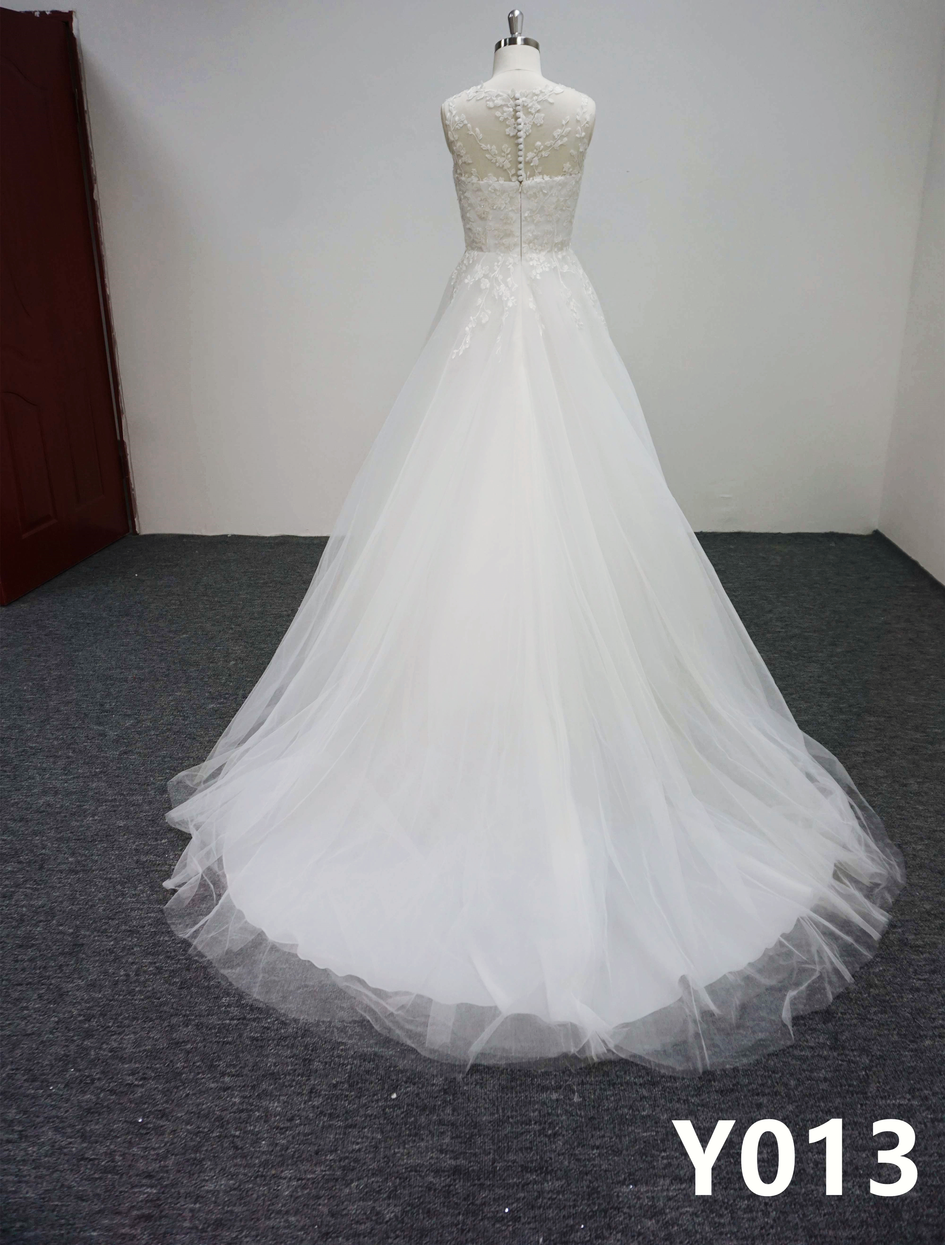 Y013 Wedding Bridal with applique Wedding Dress Sleeveless Dress
