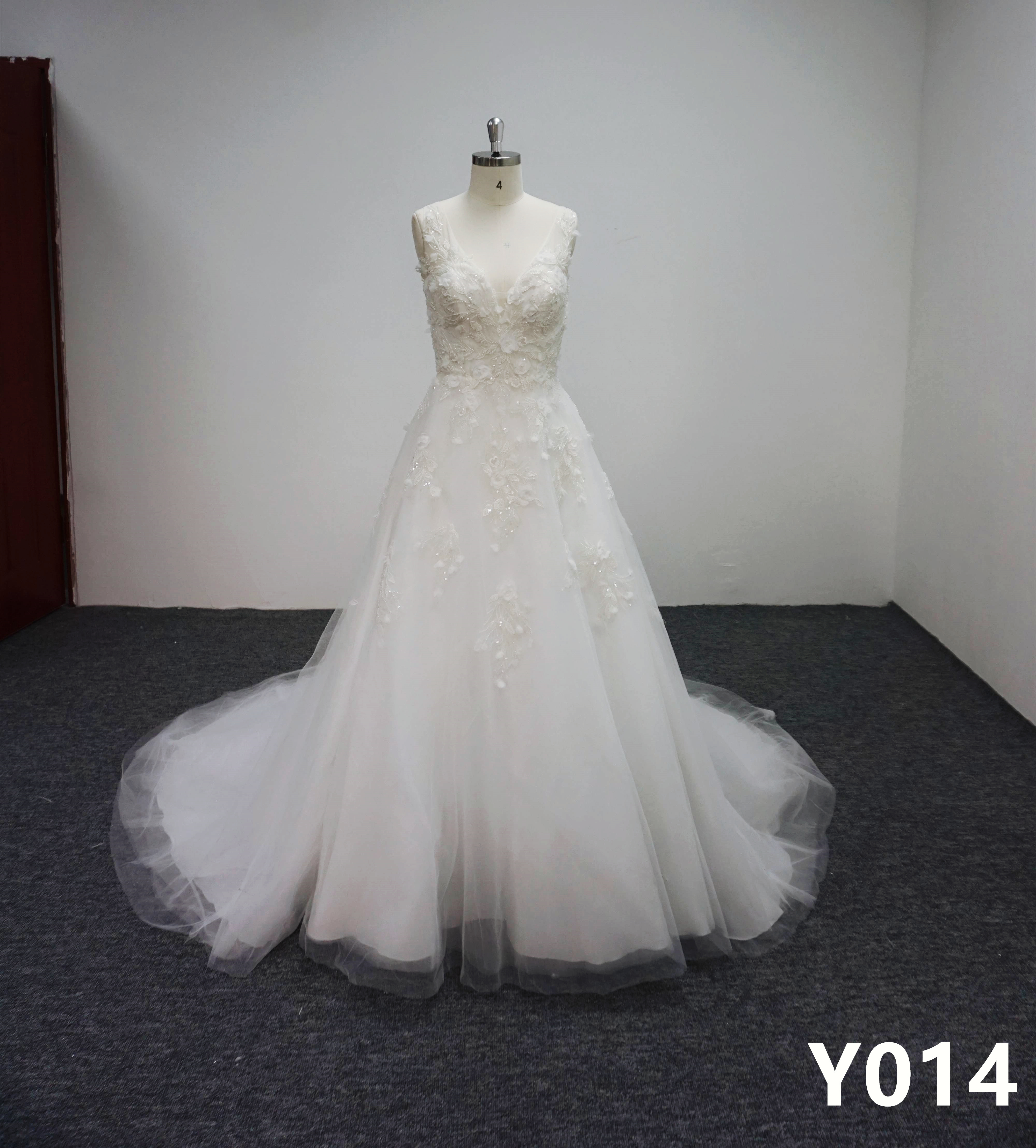 Y014 Lace flowers Bridal Gowns with applique Wedding Dress Spaghetti strap Dress Made in China