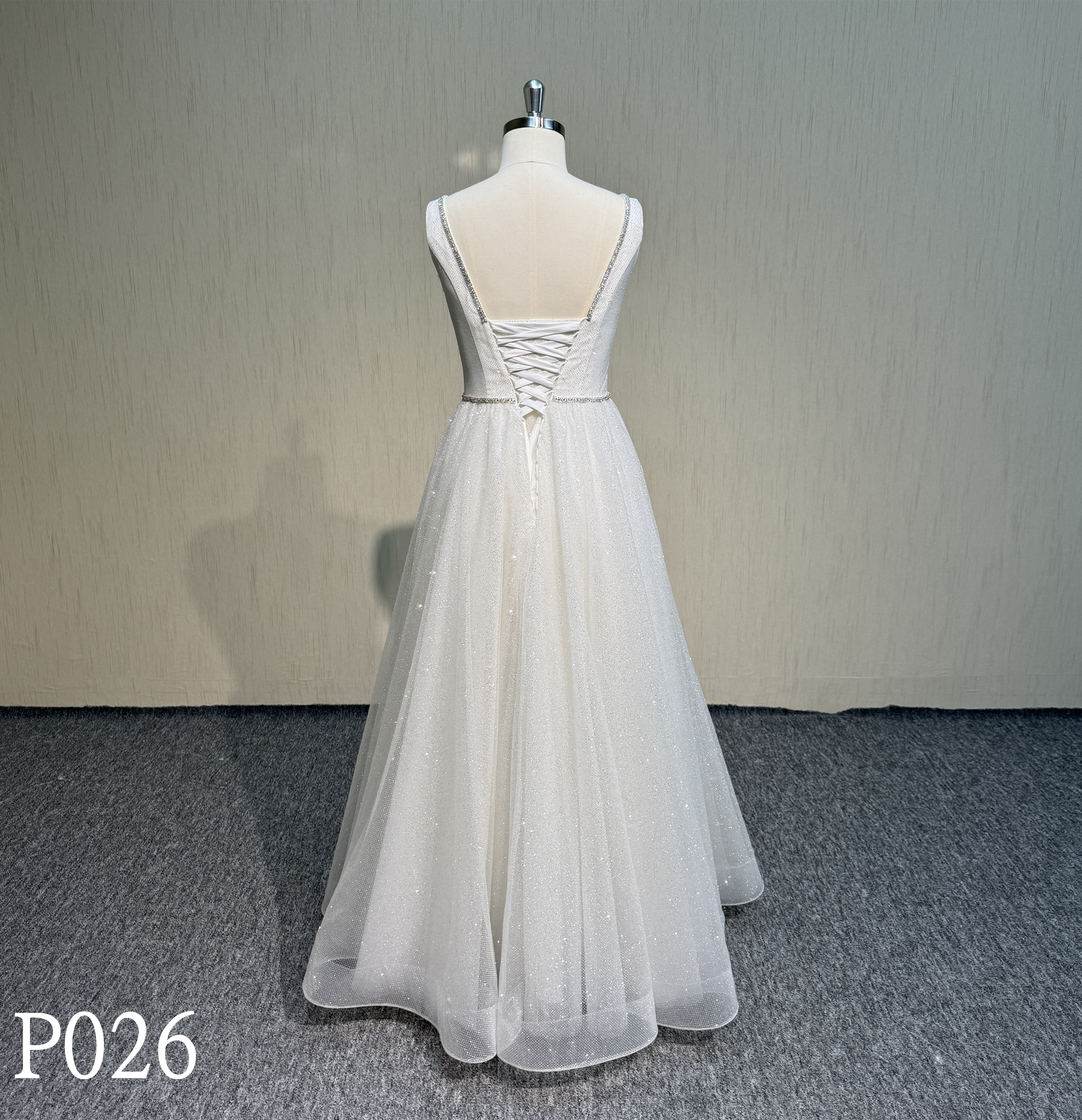 P026 A-Line Trainless with Sequins Wedding Dress V-neckline