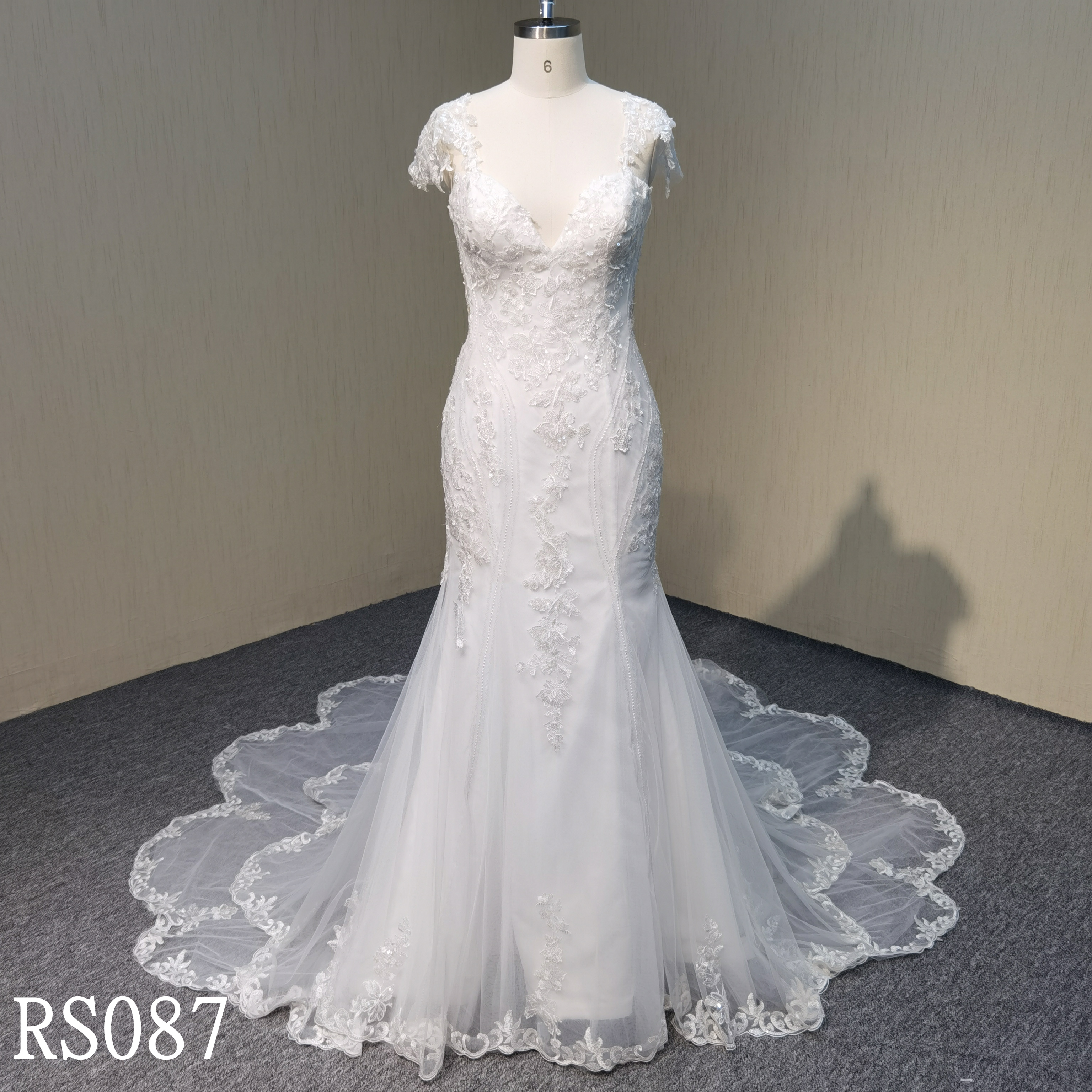 RS087 Mermaid Wedding Dresses with Sequins made in China