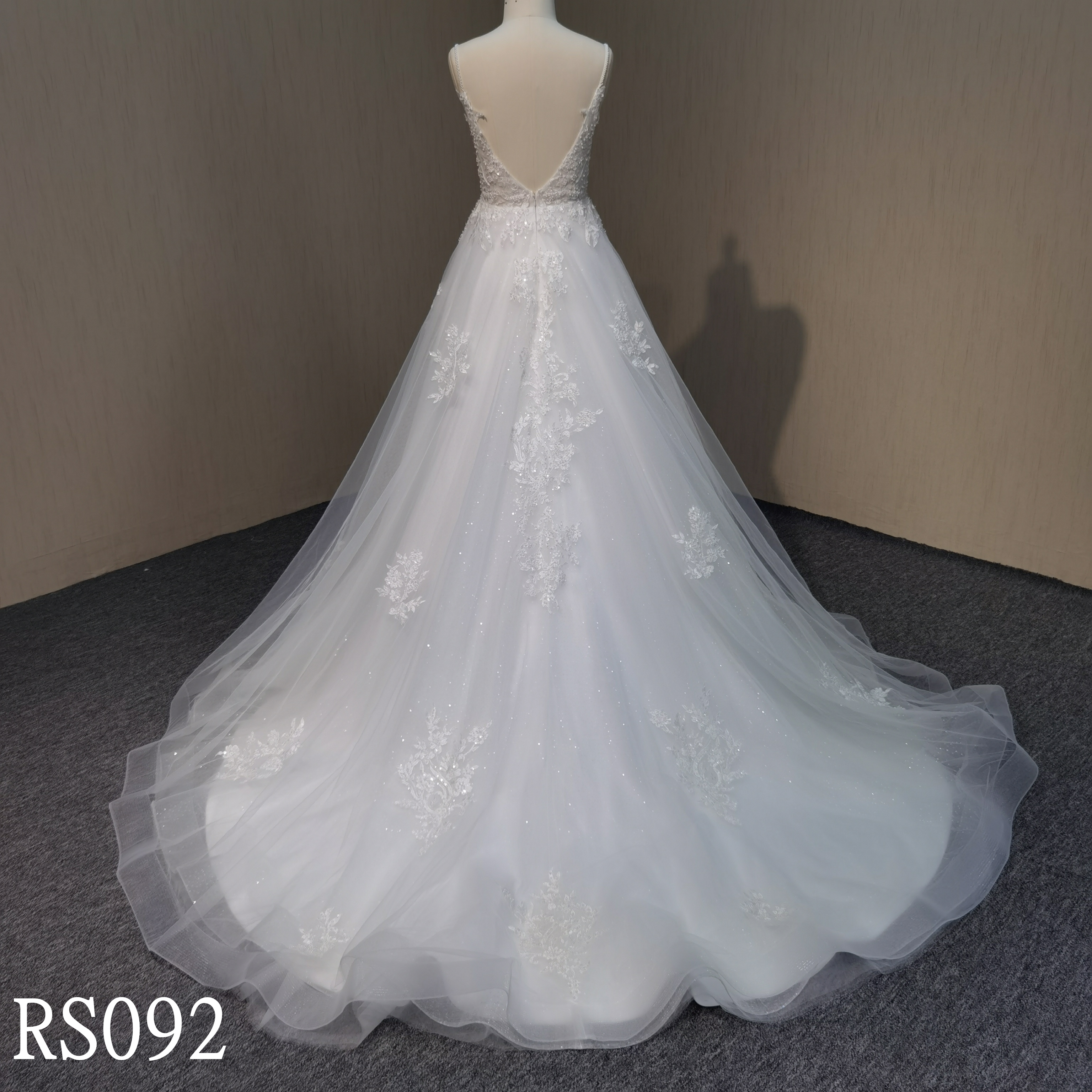 RS092 Lace Flower A-line Wedding Gown with Beaded Strap Made in China