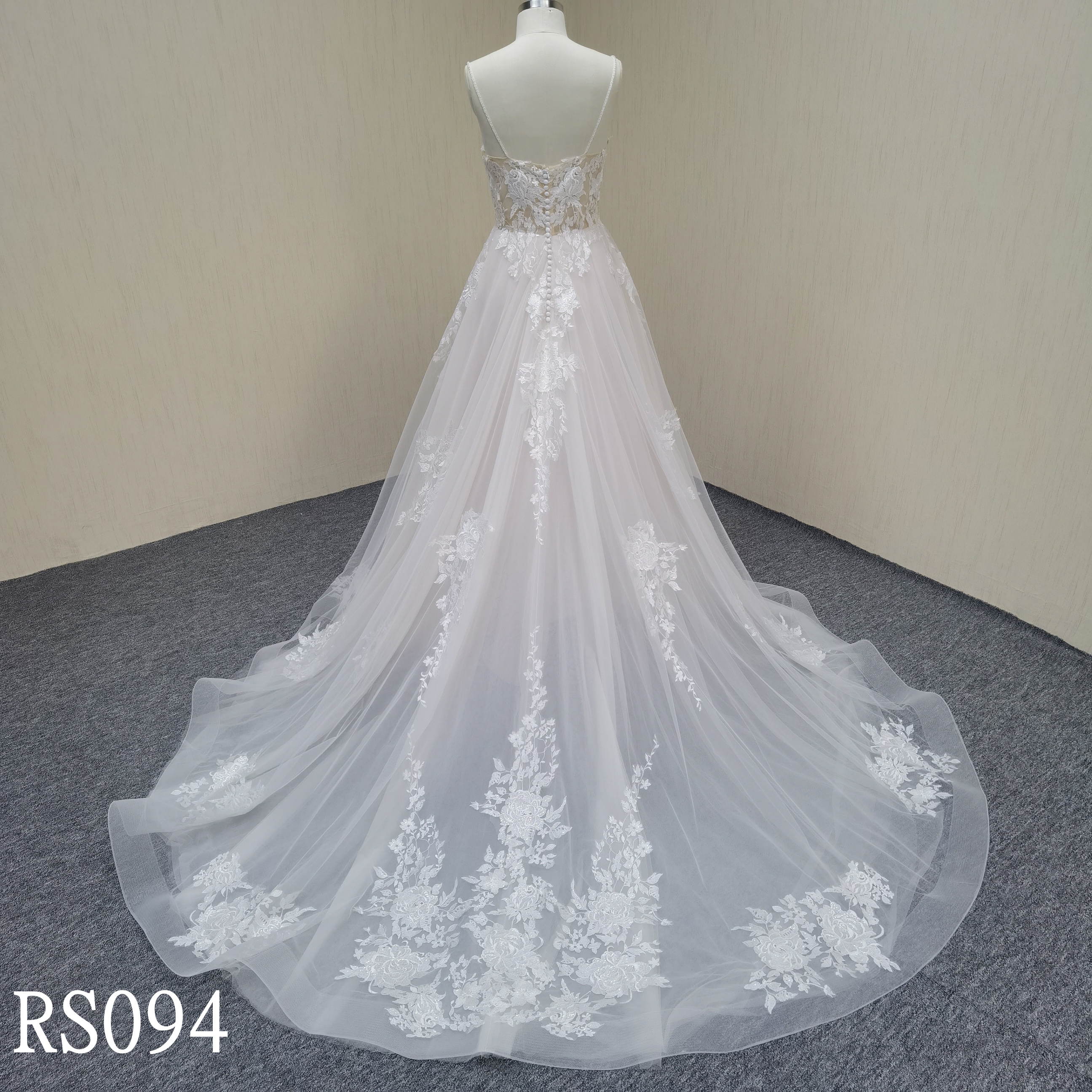 RS094 A Line Lace flowers Wedding Gowns with Strap Wedding Dress