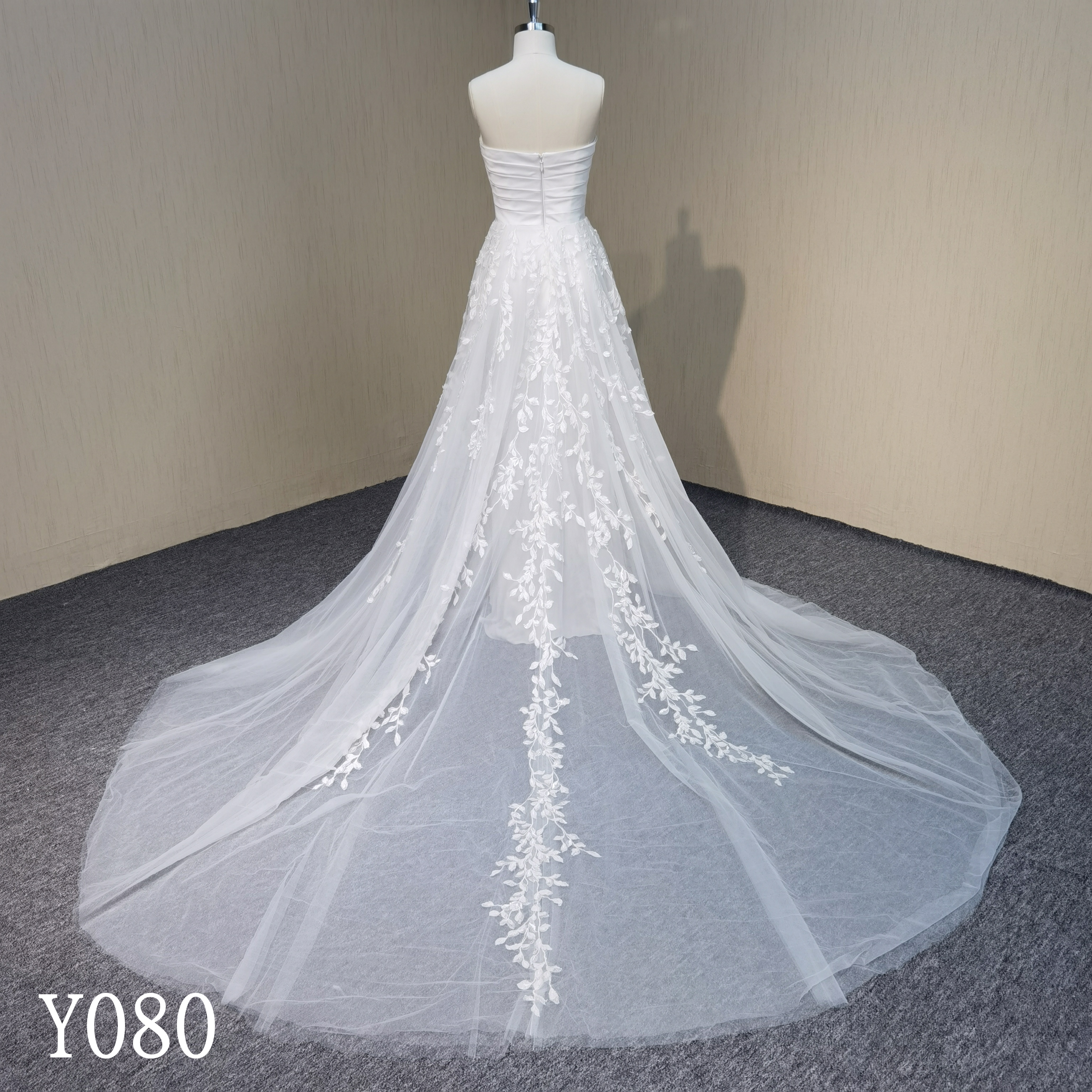 Y080 Sleeveless Wedding Bridal with applique Wedding Dress made in china