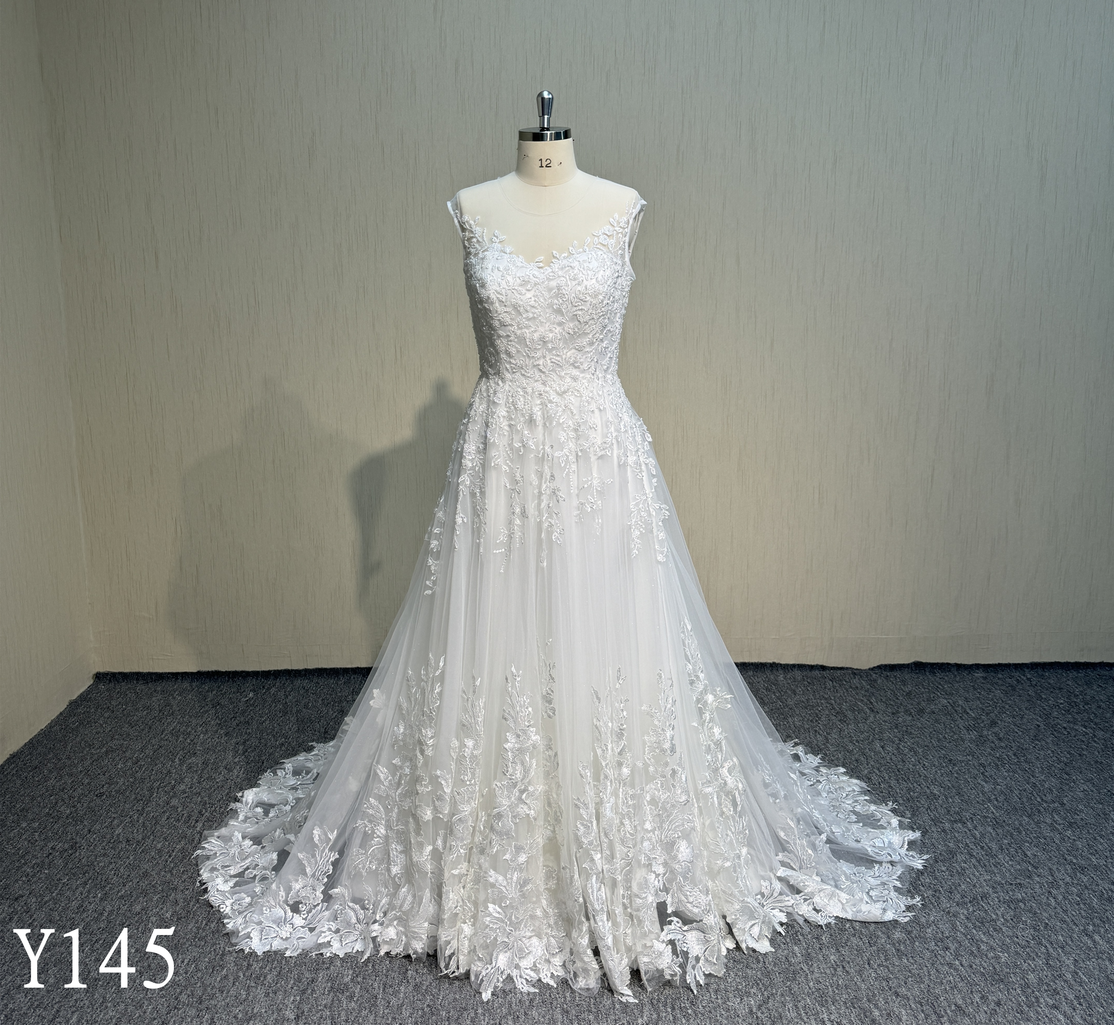Y145 A Line Wedding Bridal with applique Wedding Dress made in china