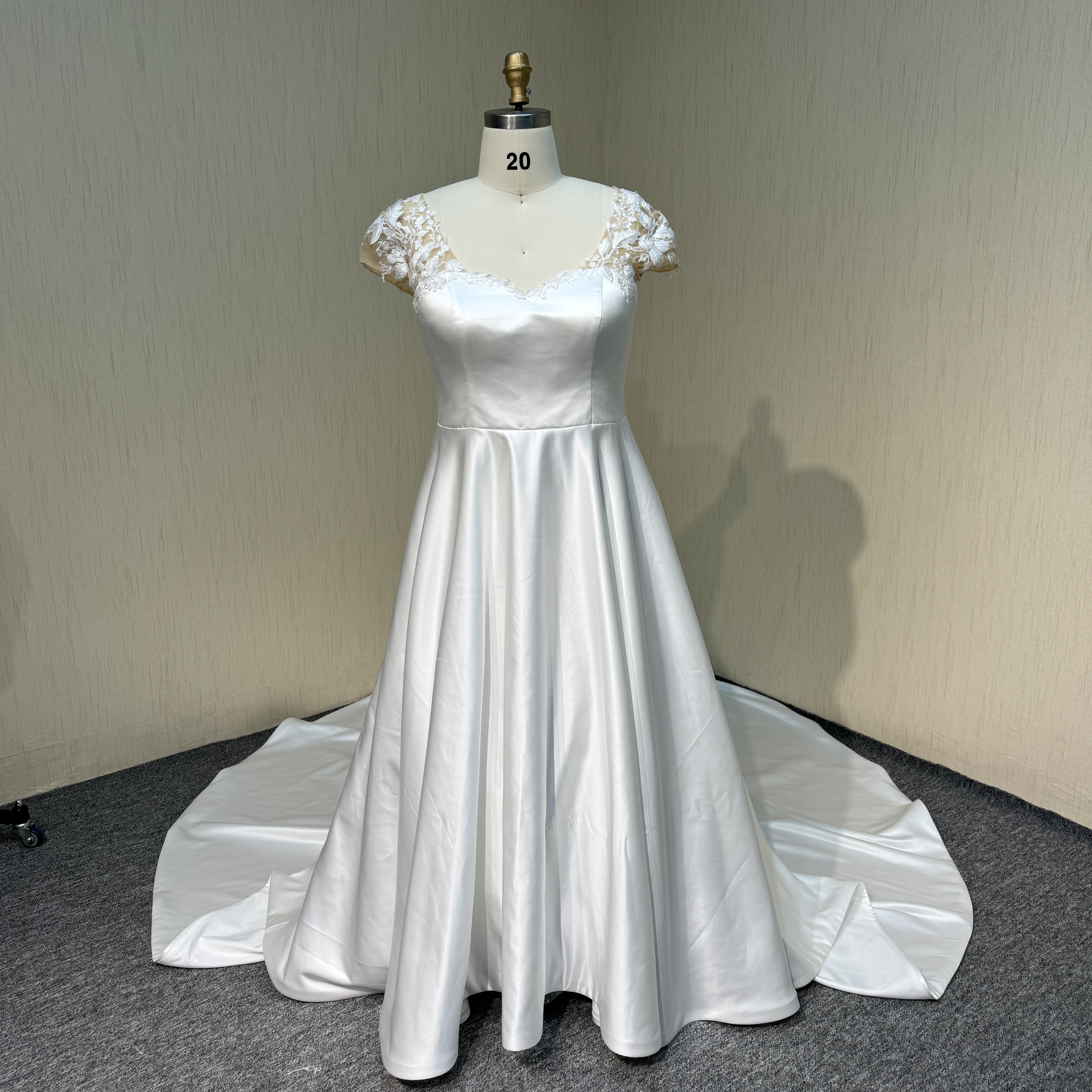 Y150 Satin A-line Off Short Sleeves Wedding Dresses made in China