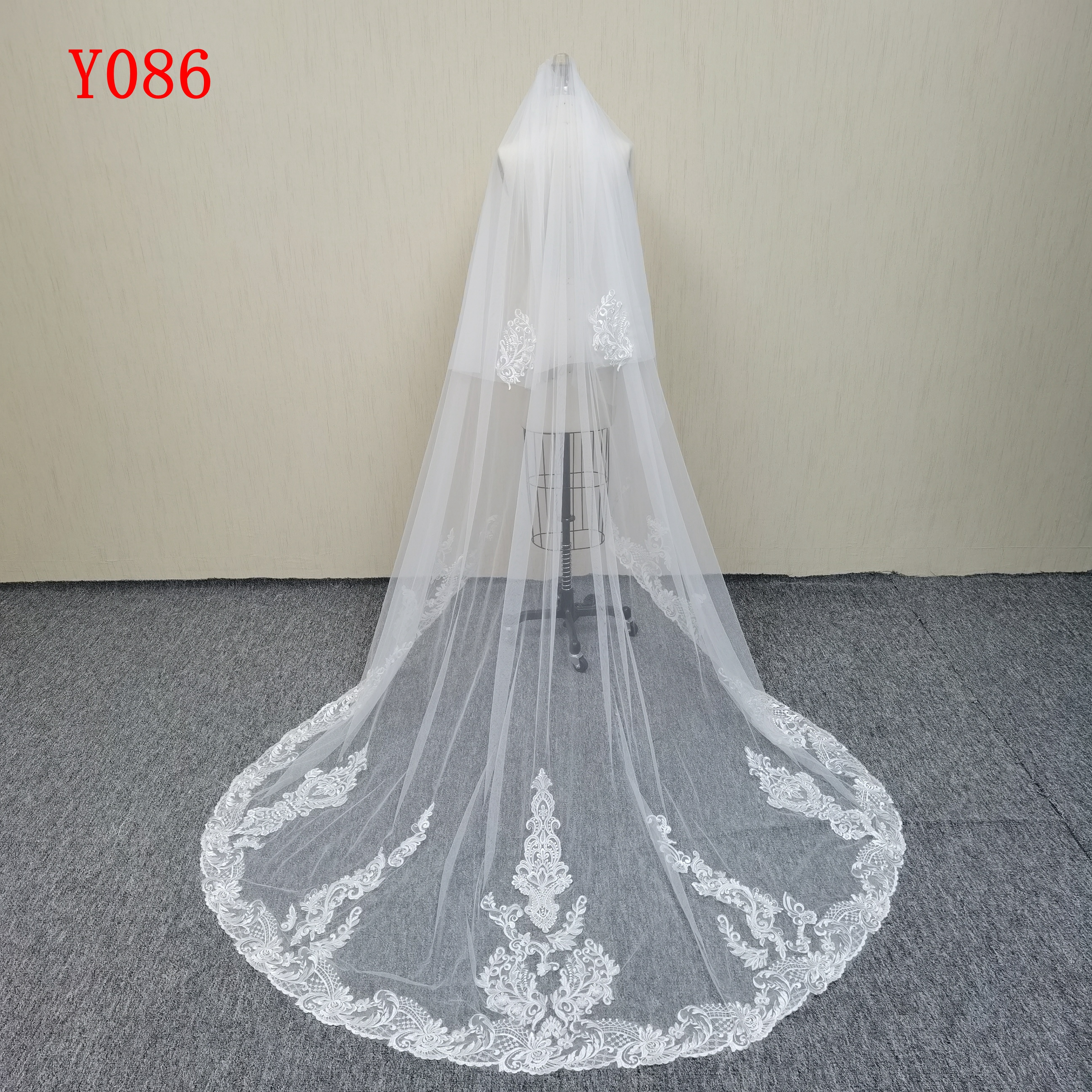 Y086 Veil