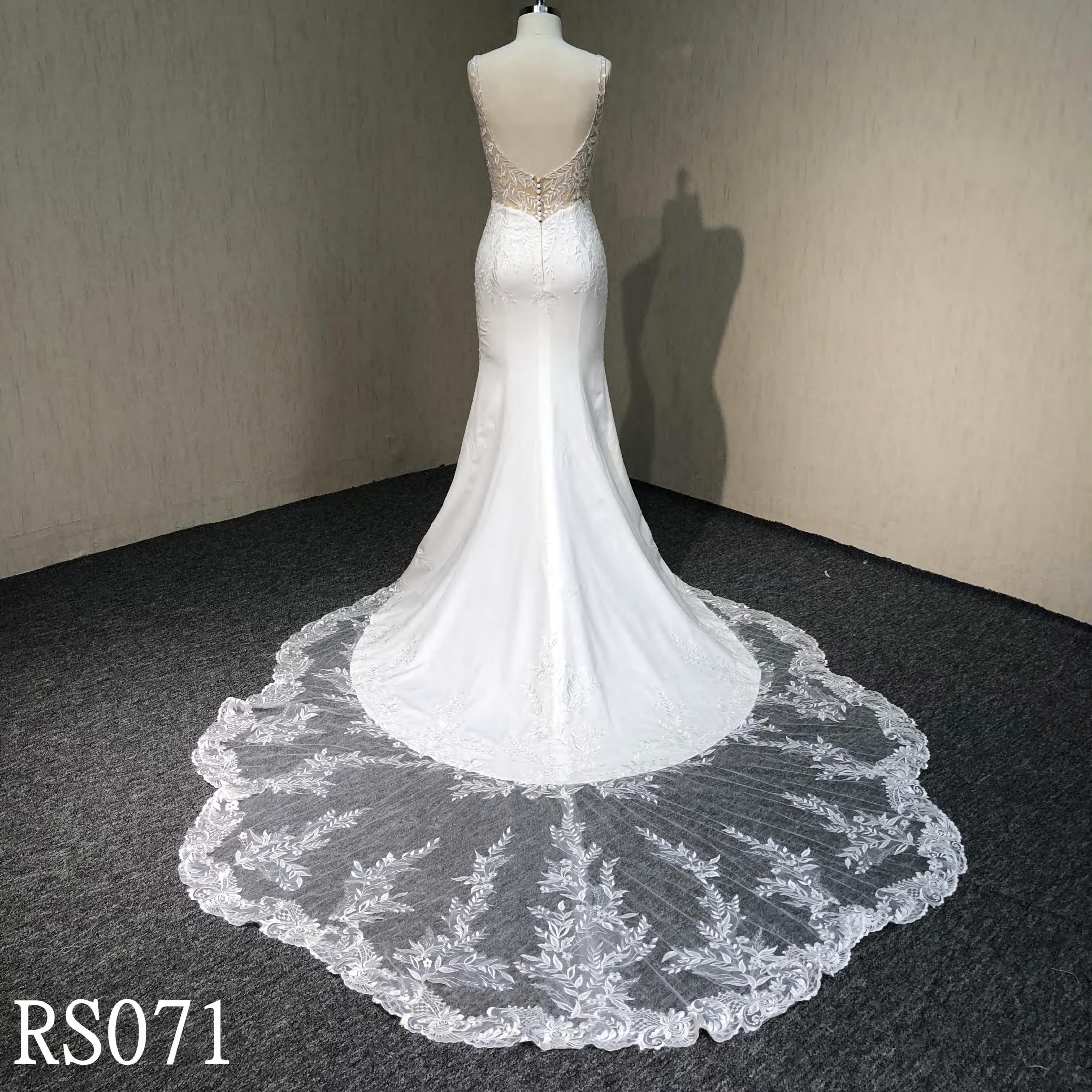 RS071 Elegant mermaid beaded dress with Illusion back