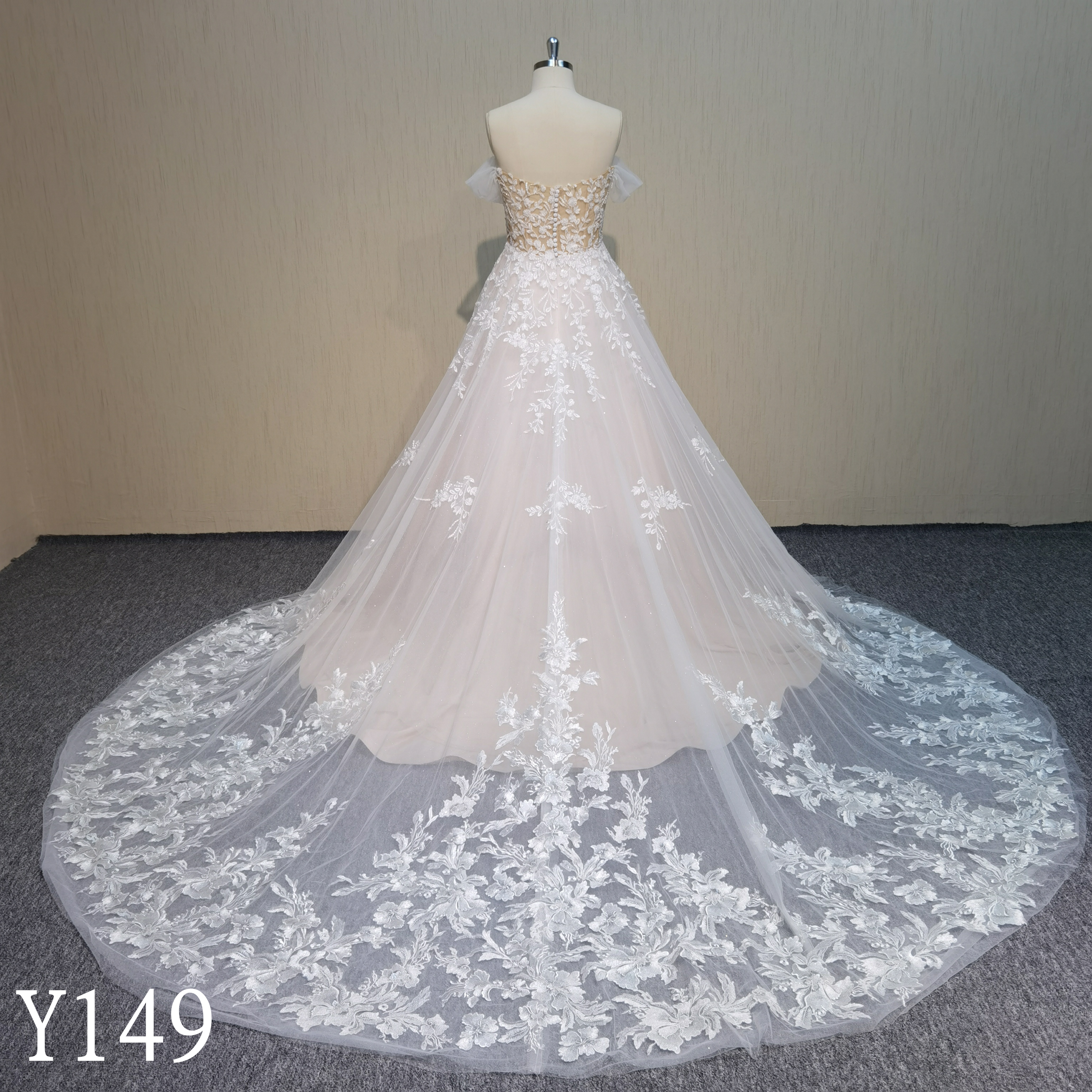 Y149 Lace applique  ball gown Sleeveless Bridal Wedding Dresses