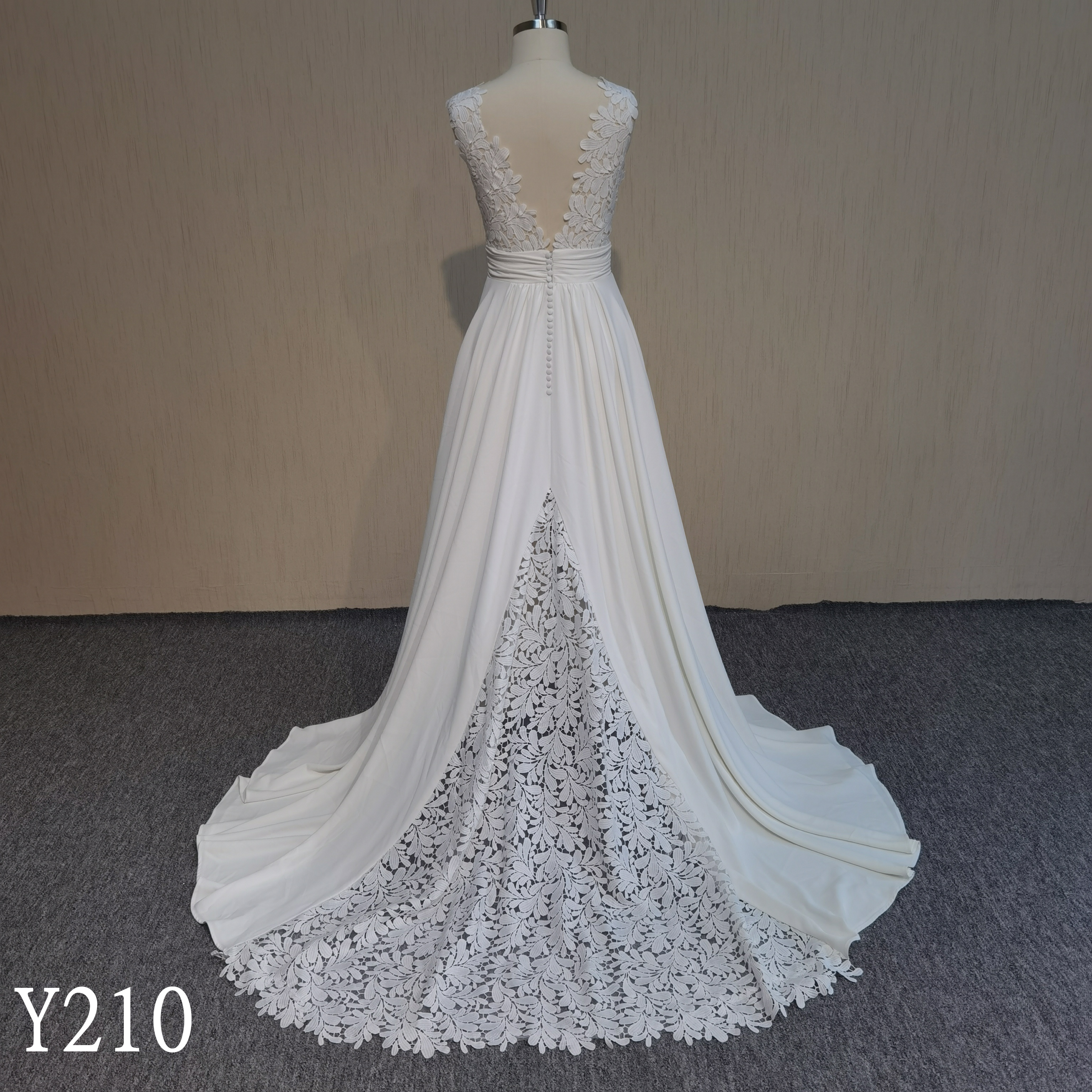 Y210 V-neck sleeveless crepe A-line wedding dress with lace