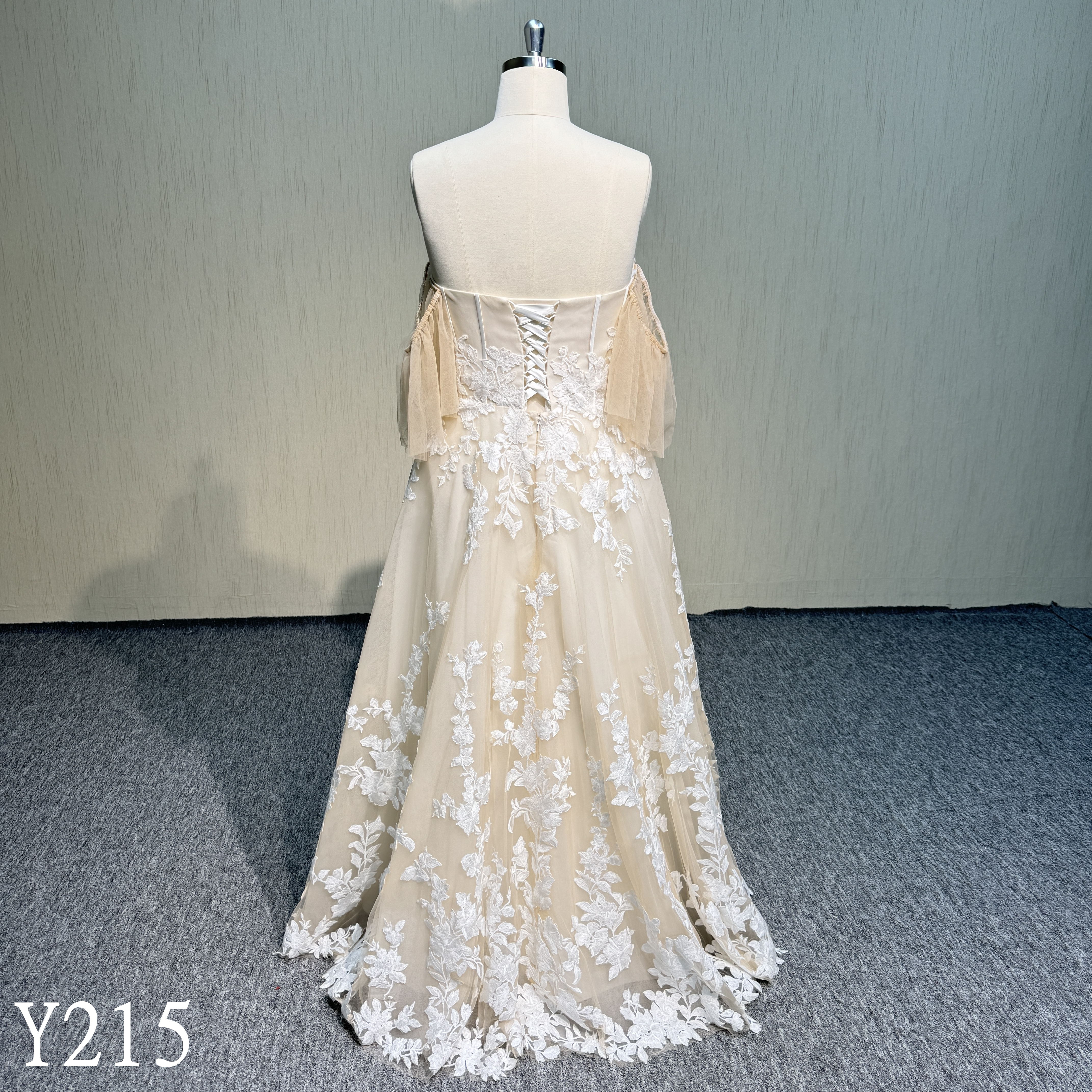 Y215 Elegant design  A-line sweetheart Neck Lace up Wedding Dresses for woman