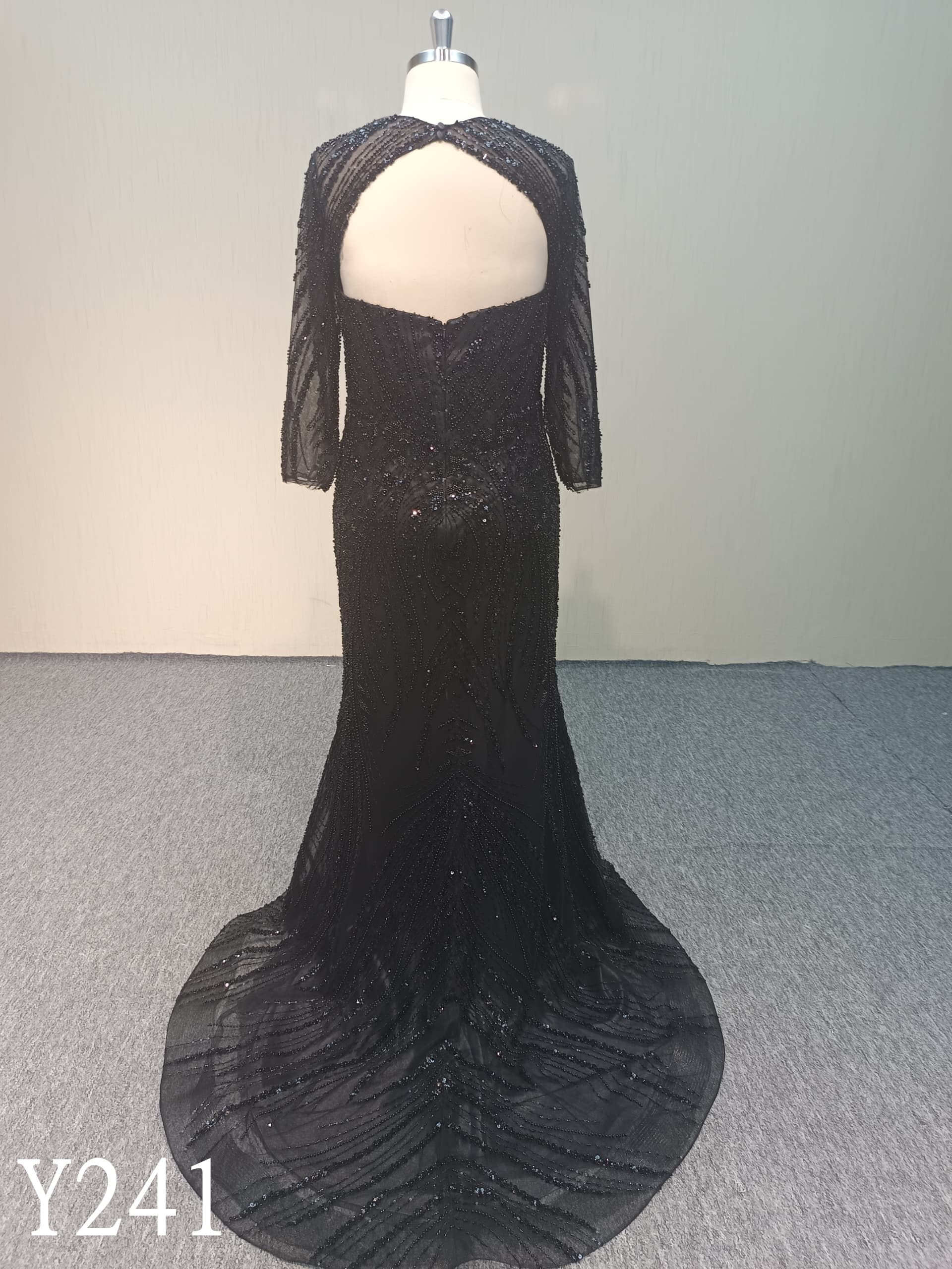 Y241 Fashion Design Black Lace  Mermaid Dress with  Sweetheart Zipper Back Evening Dress made in China