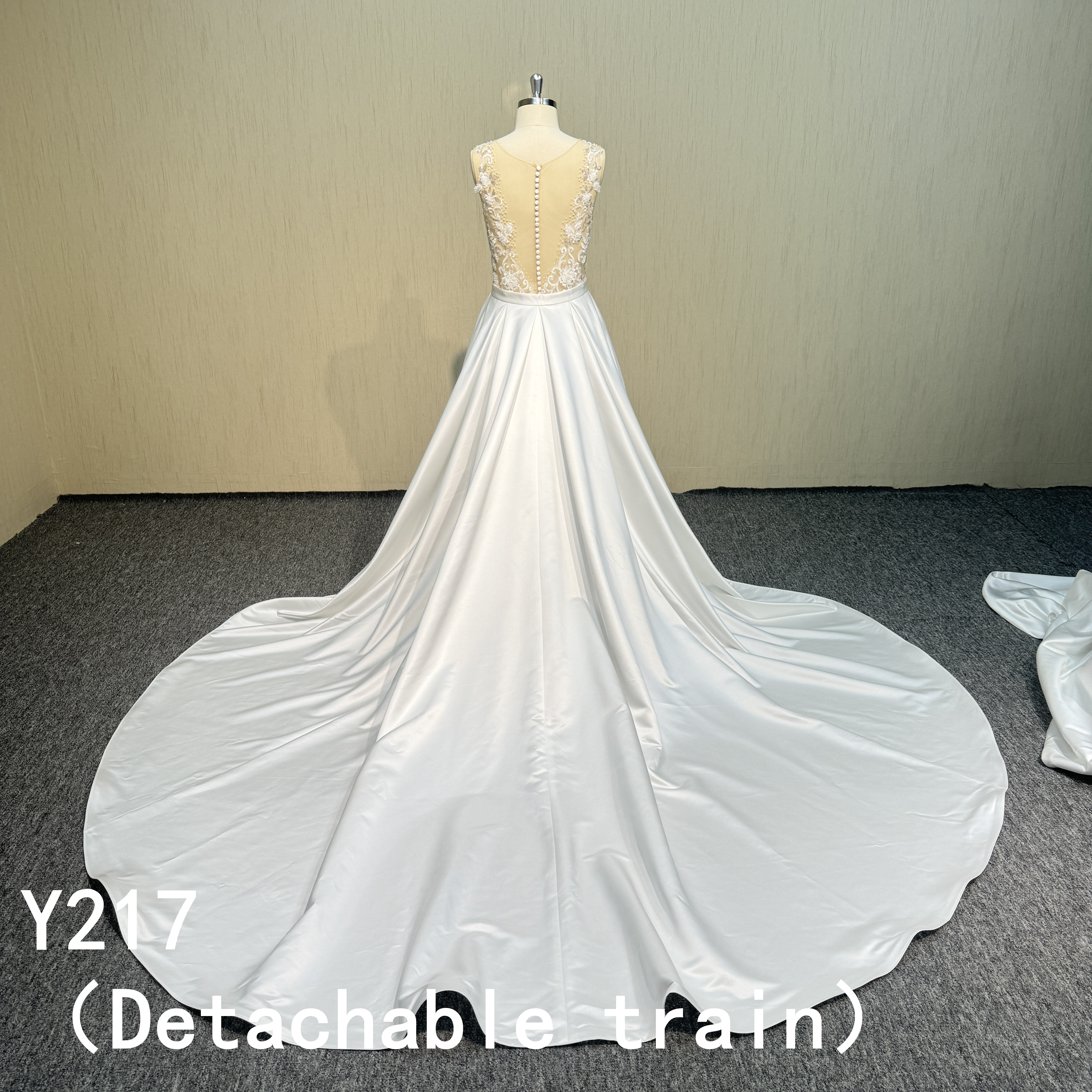 Y217 Beading Lace  V-neck A-line bridal dress with detachable train