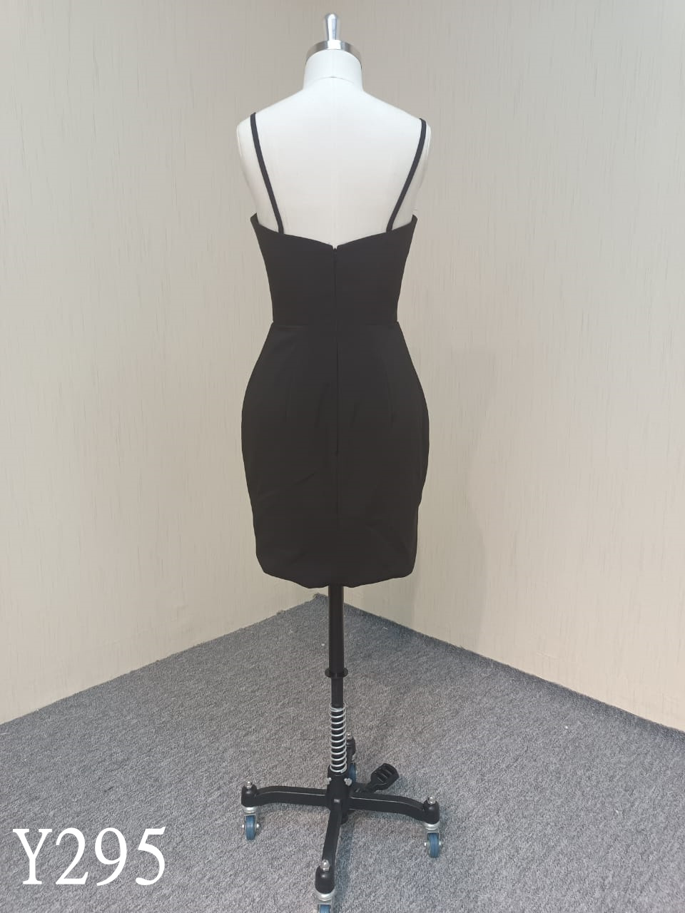 Y295 crepe sleeveless short mermaid evening Dresses  Unique design dress made in China