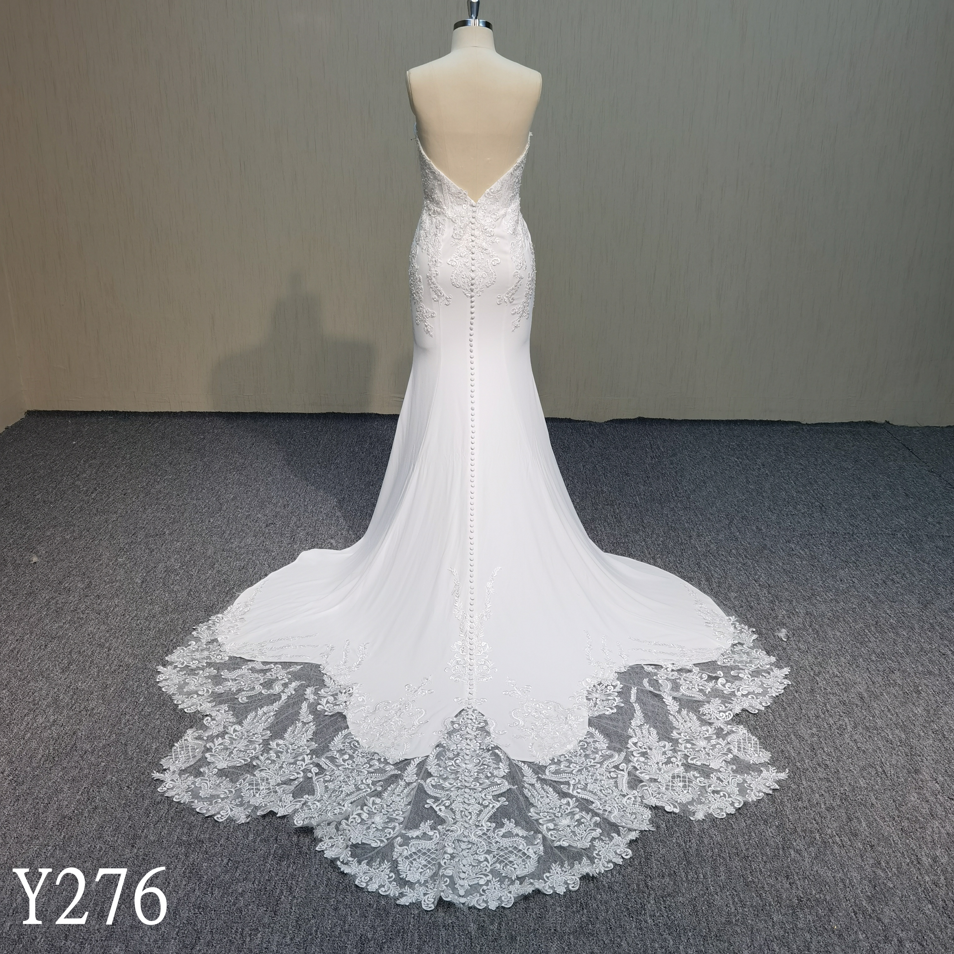 Y276  V-neck 3D Flower Lace Long sleeves mermaid dress backless wedding dress