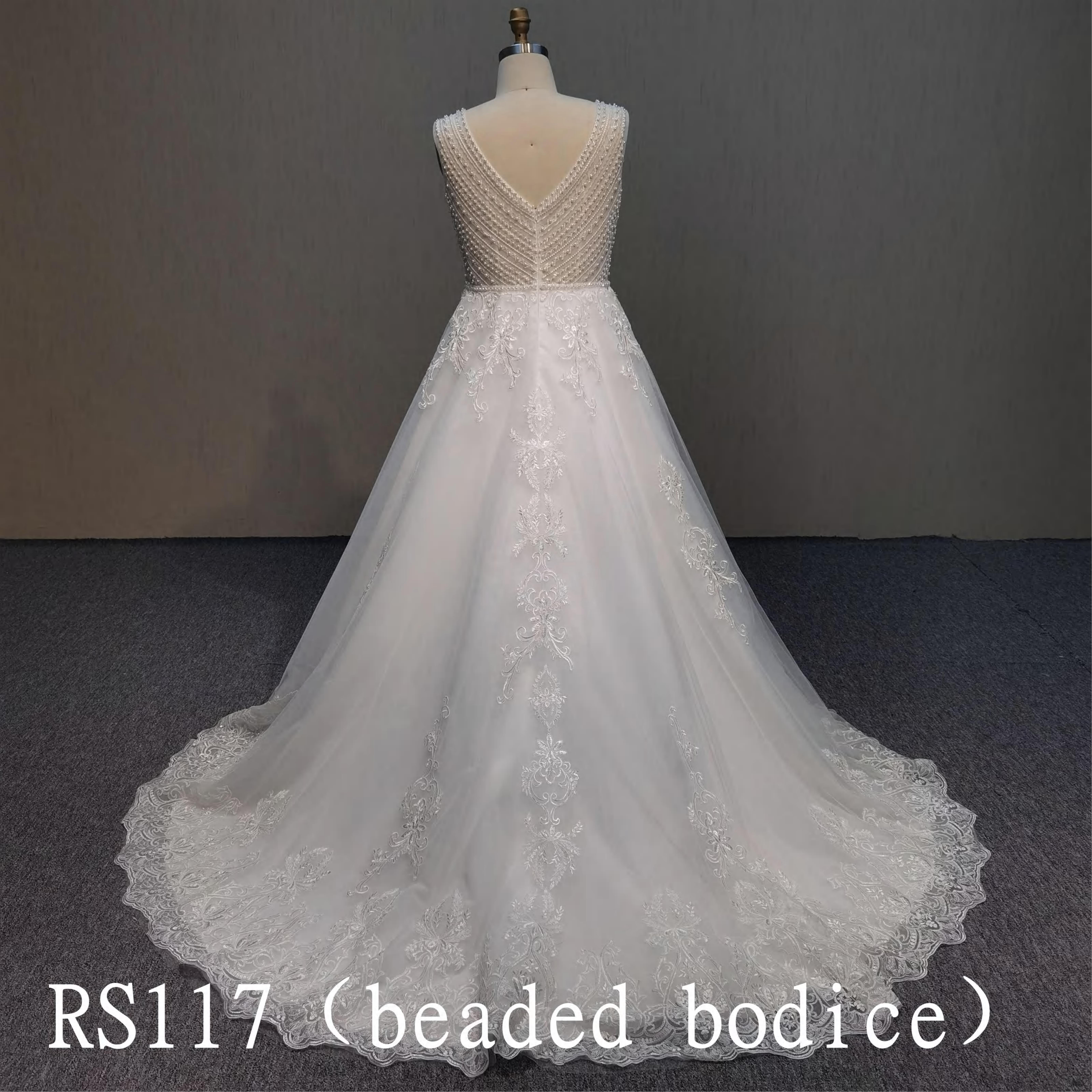 RS117 V-neck sleeveless dress with lace appliques  Beaded gown Made In China
