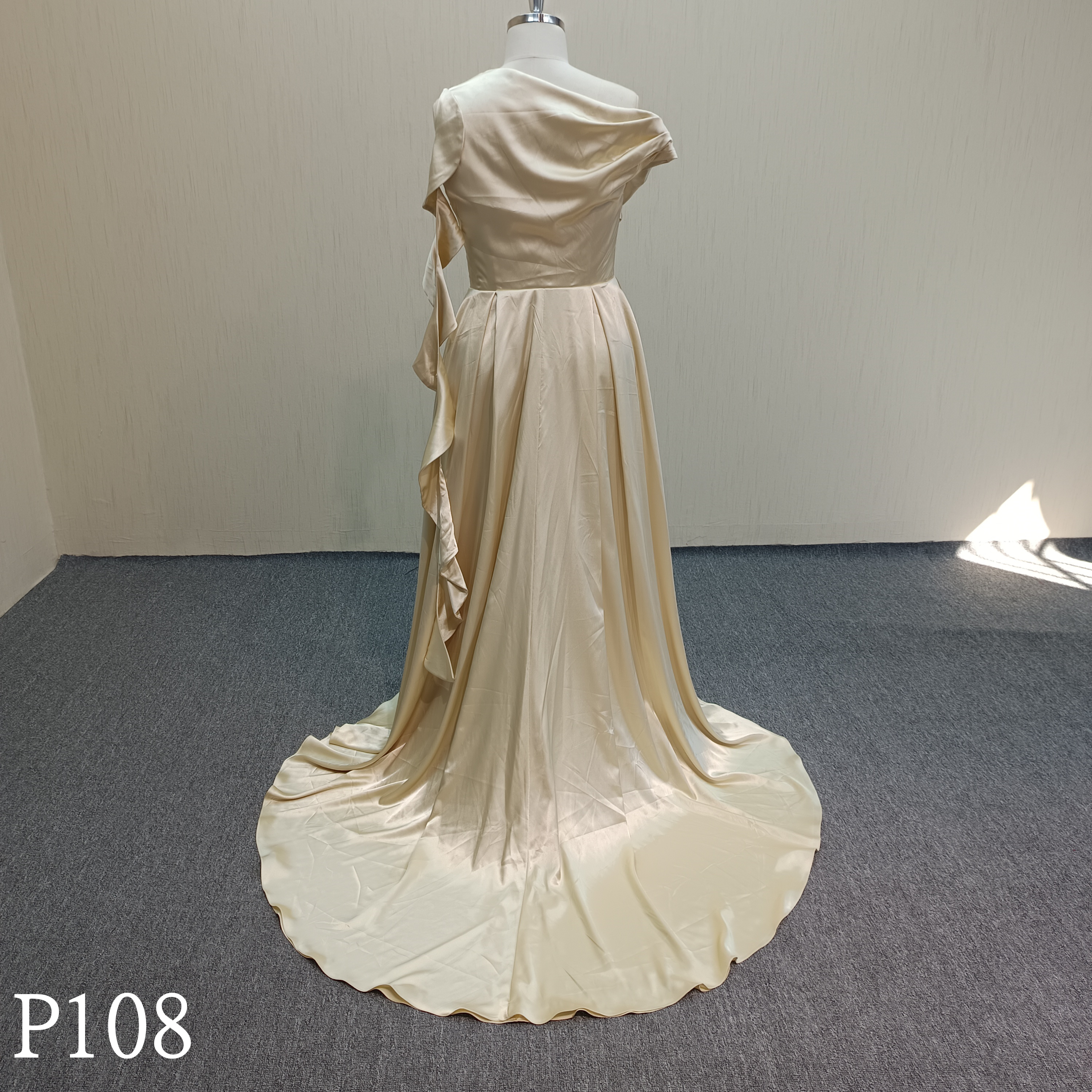 P108 Crepe A-Line golden satin dress with ruffled hem