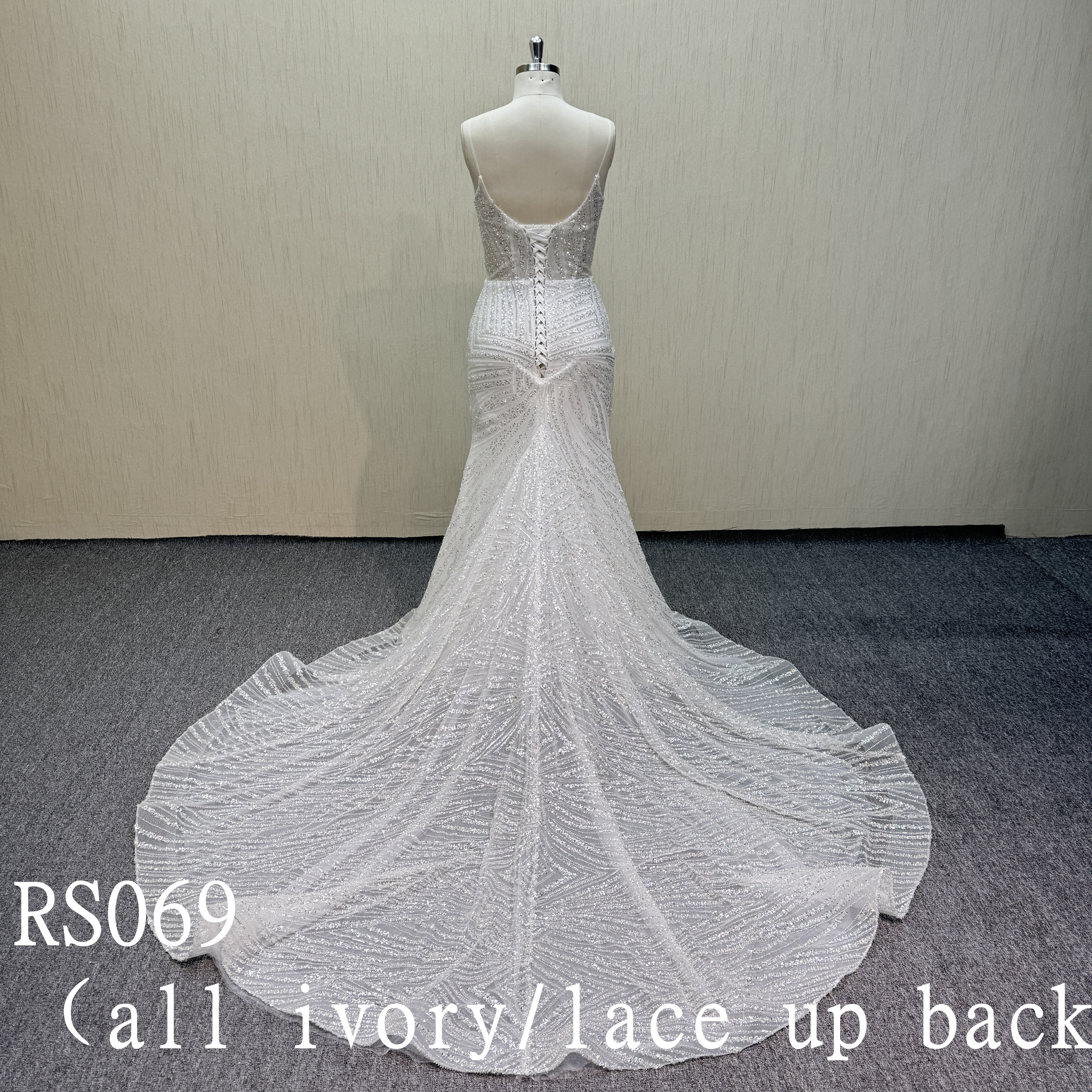 Rs069 Gorgeous mermaid ball gown with beading lace and lace up back