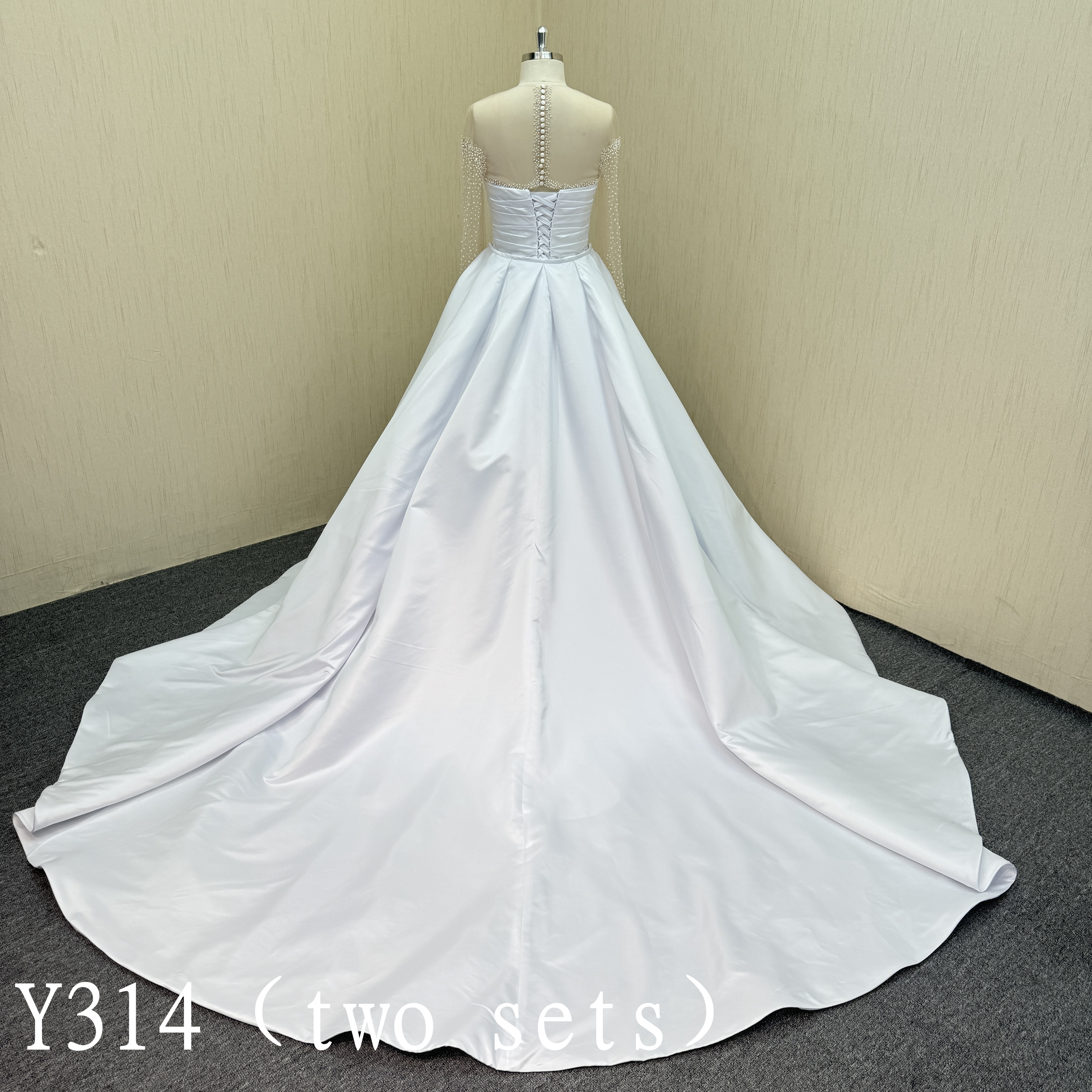 Y314 luxury Mermaid wedding dress  with handmade beading and detachable train