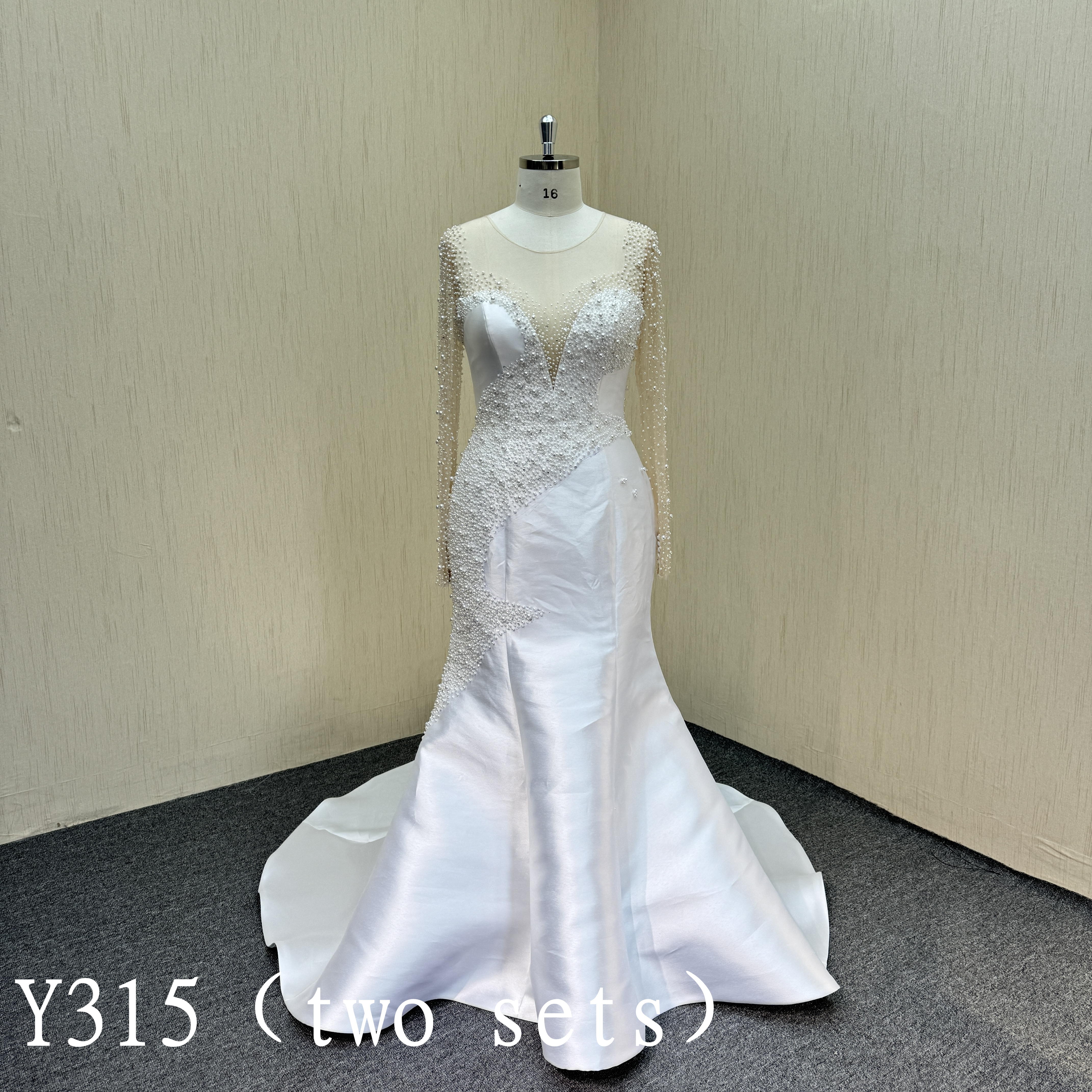 Y315 luxury Design Mermaid wedding dress  with handmade beading and detachable train