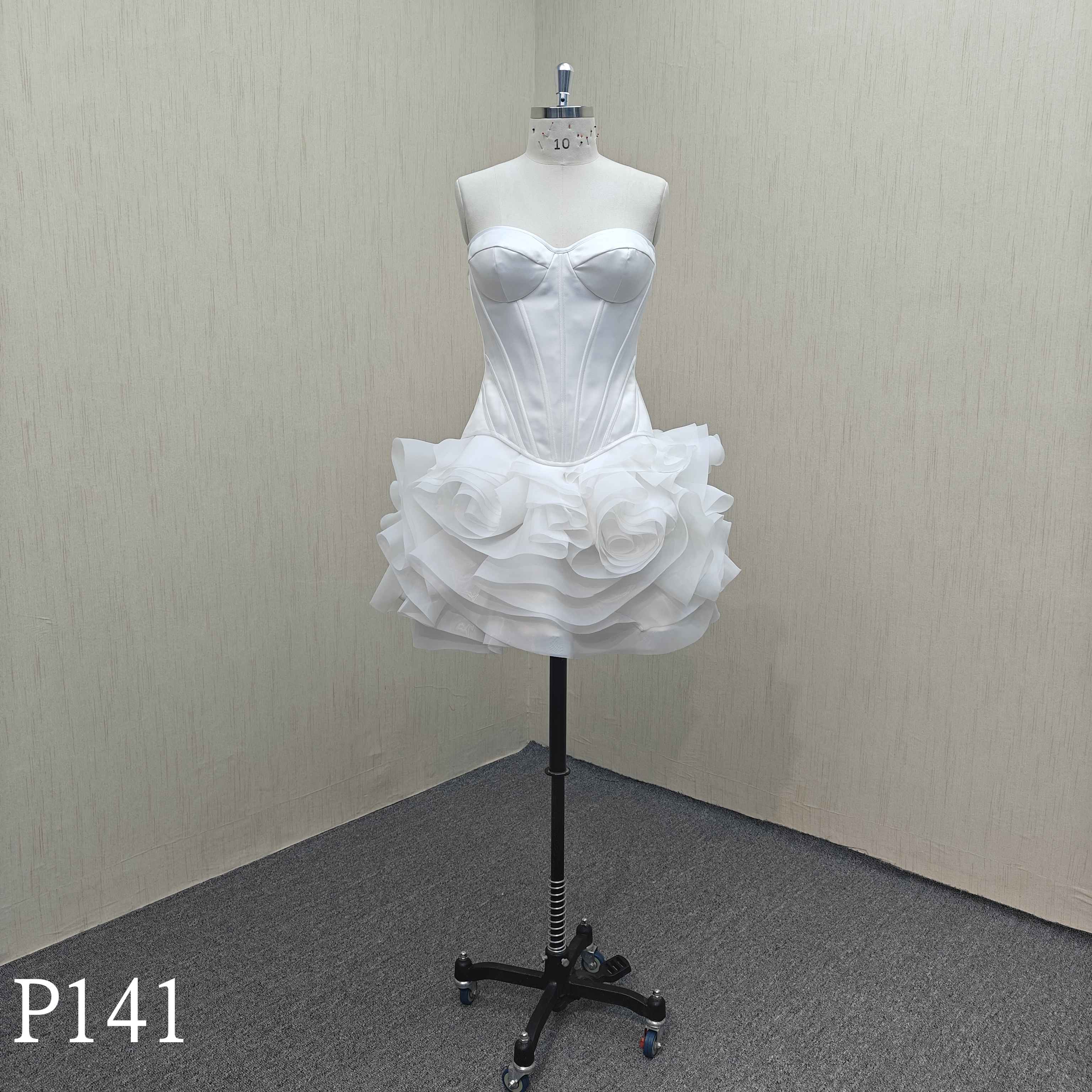 P141 Ivory Sweetheart Ballgown Skirt for Bride Made in China