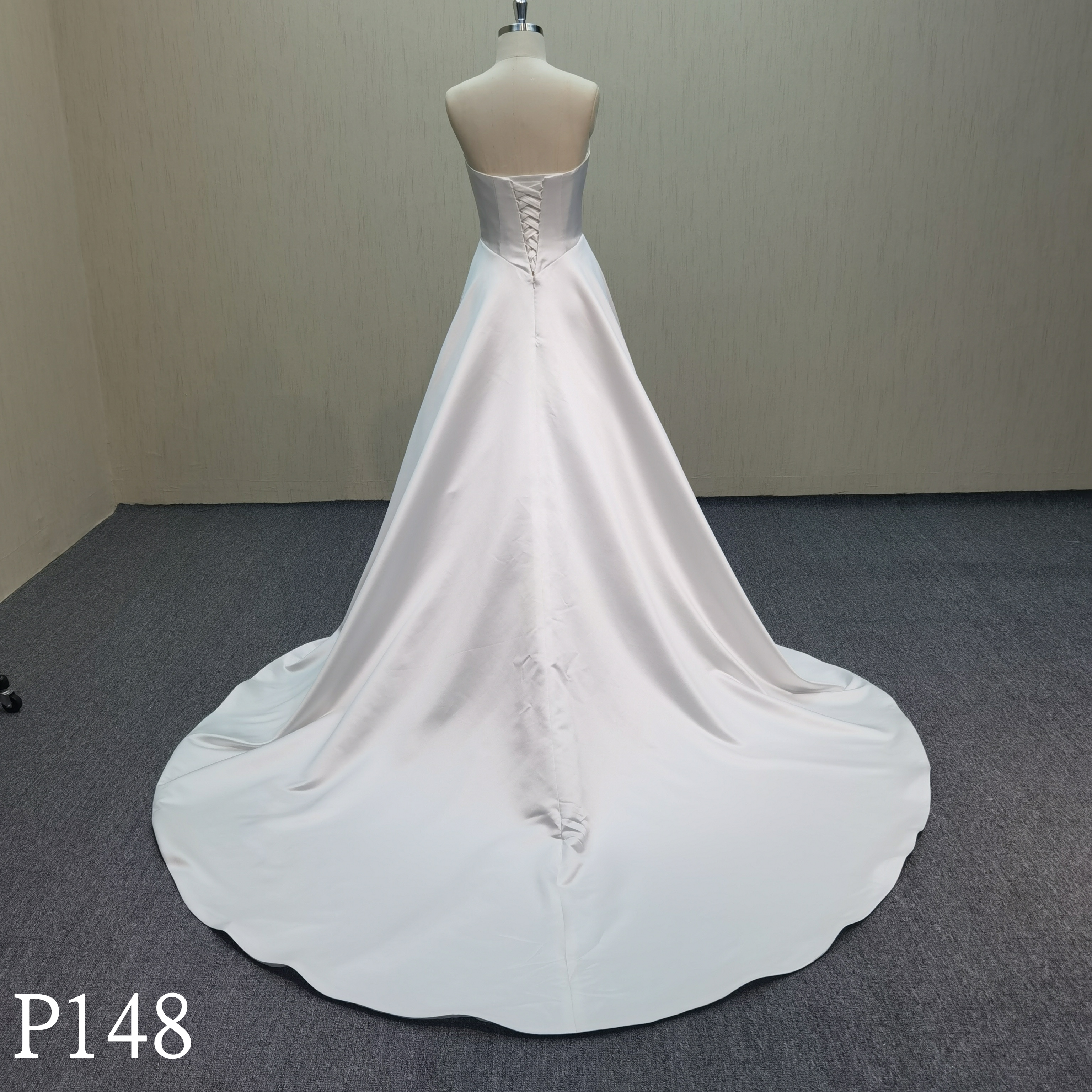 P148 classic design sleevesless crepe satin Skirt  for Bride Made in China