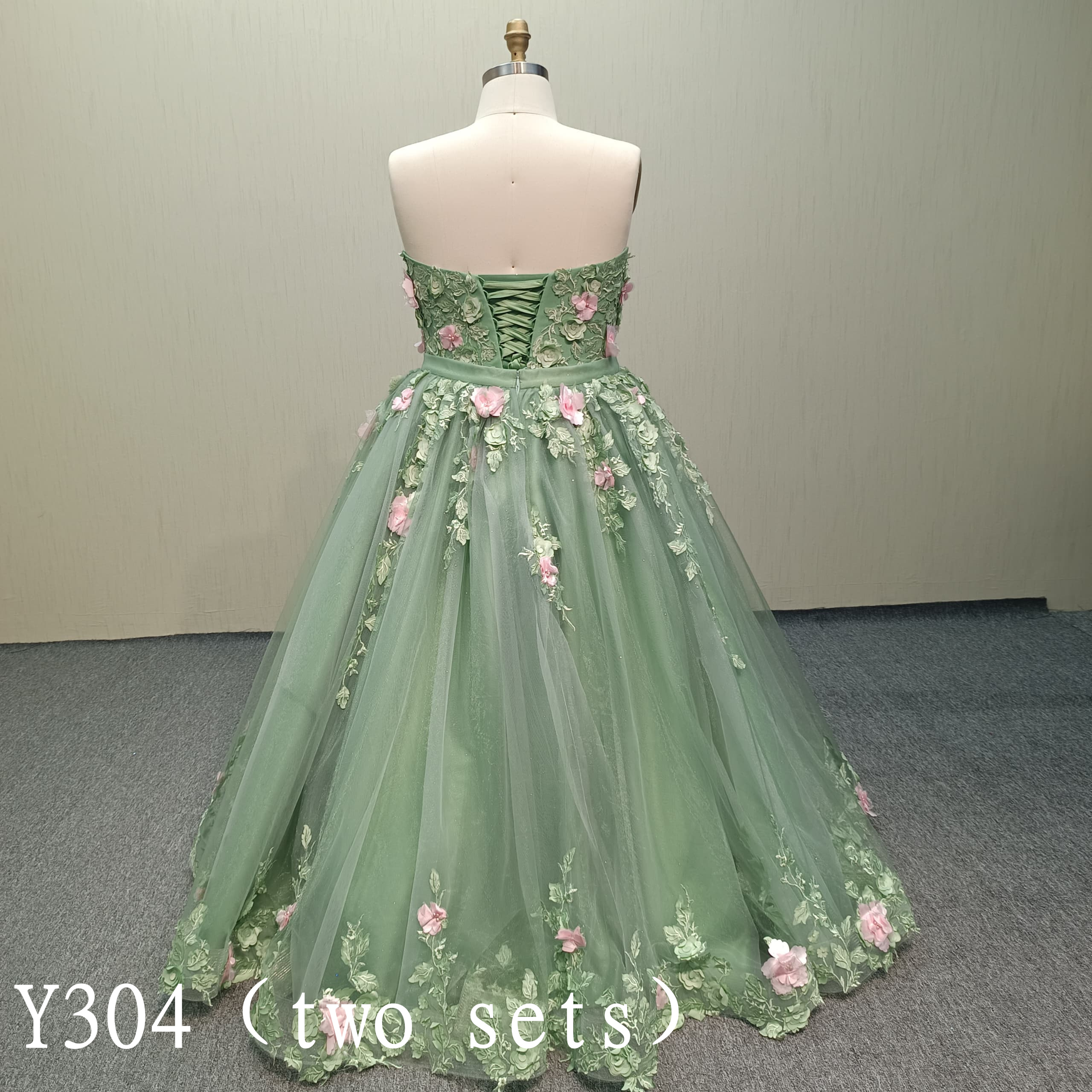 Y304 2 Set Green Wedding Plus Ball Gown with Pink Flora Lace and Detachable Bow