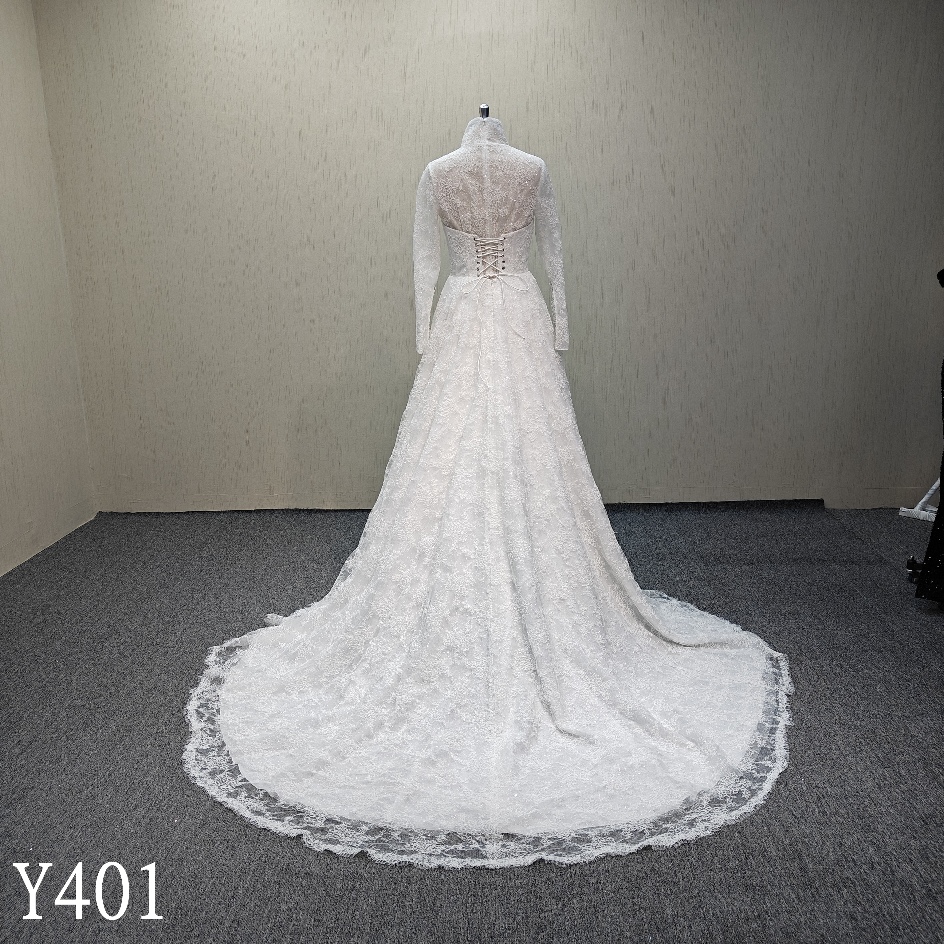 Y401 Ivory A-Line lace up back corset wedding dress with french lace for bride