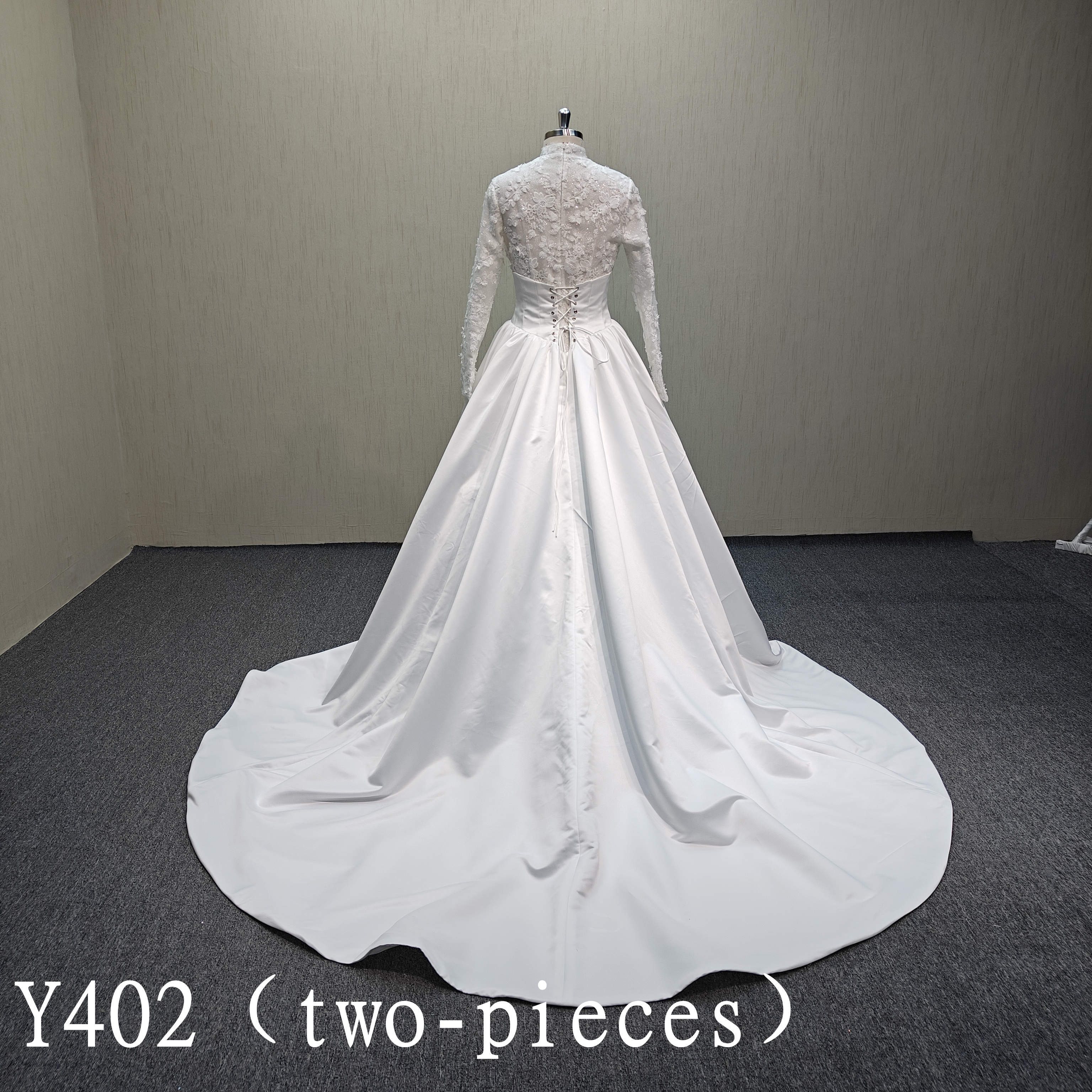 Y402 Ivory Ball gown lace up back corset wedding dress with applique lace for bride