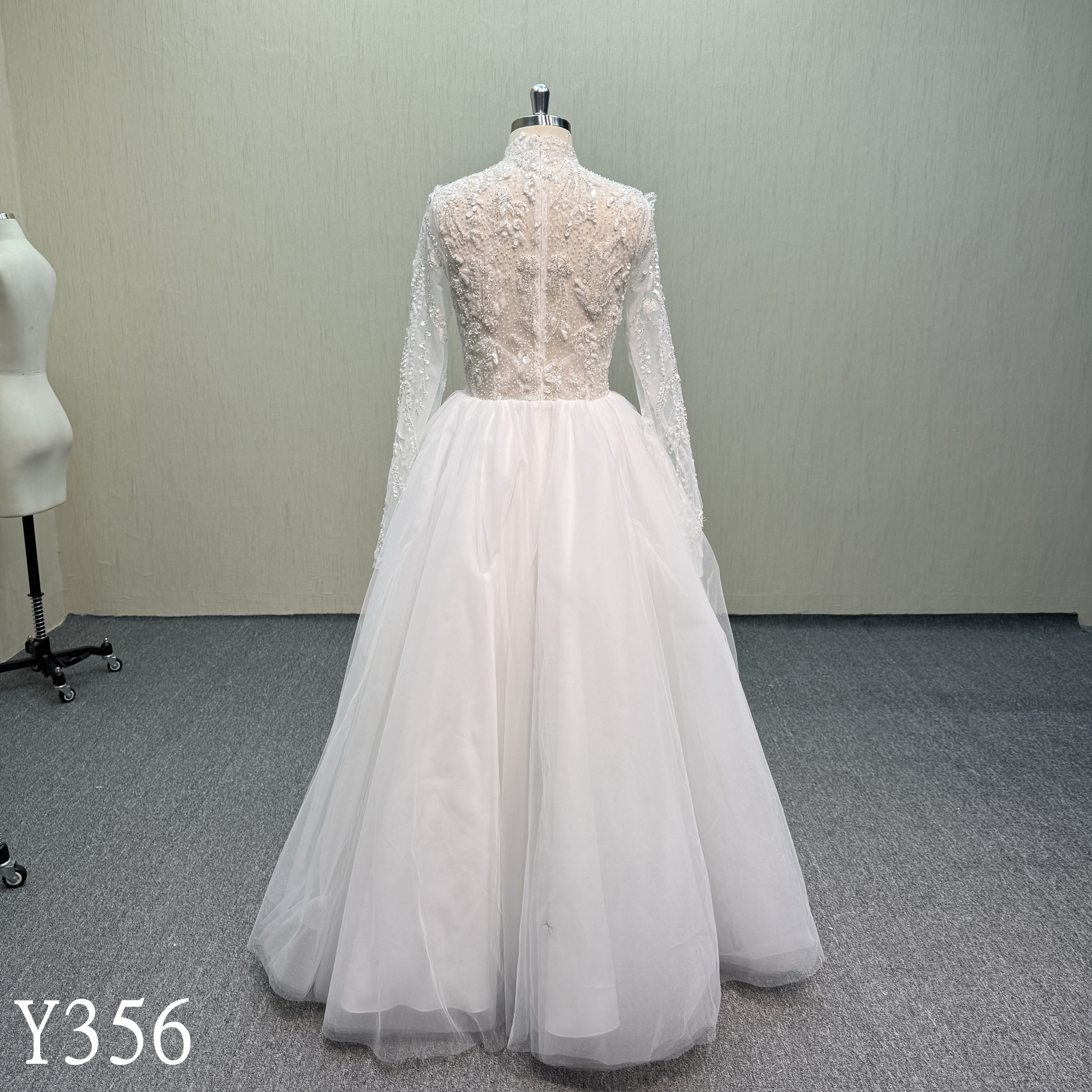 Y356 Long sleeves A line wedding dress with beaded lace