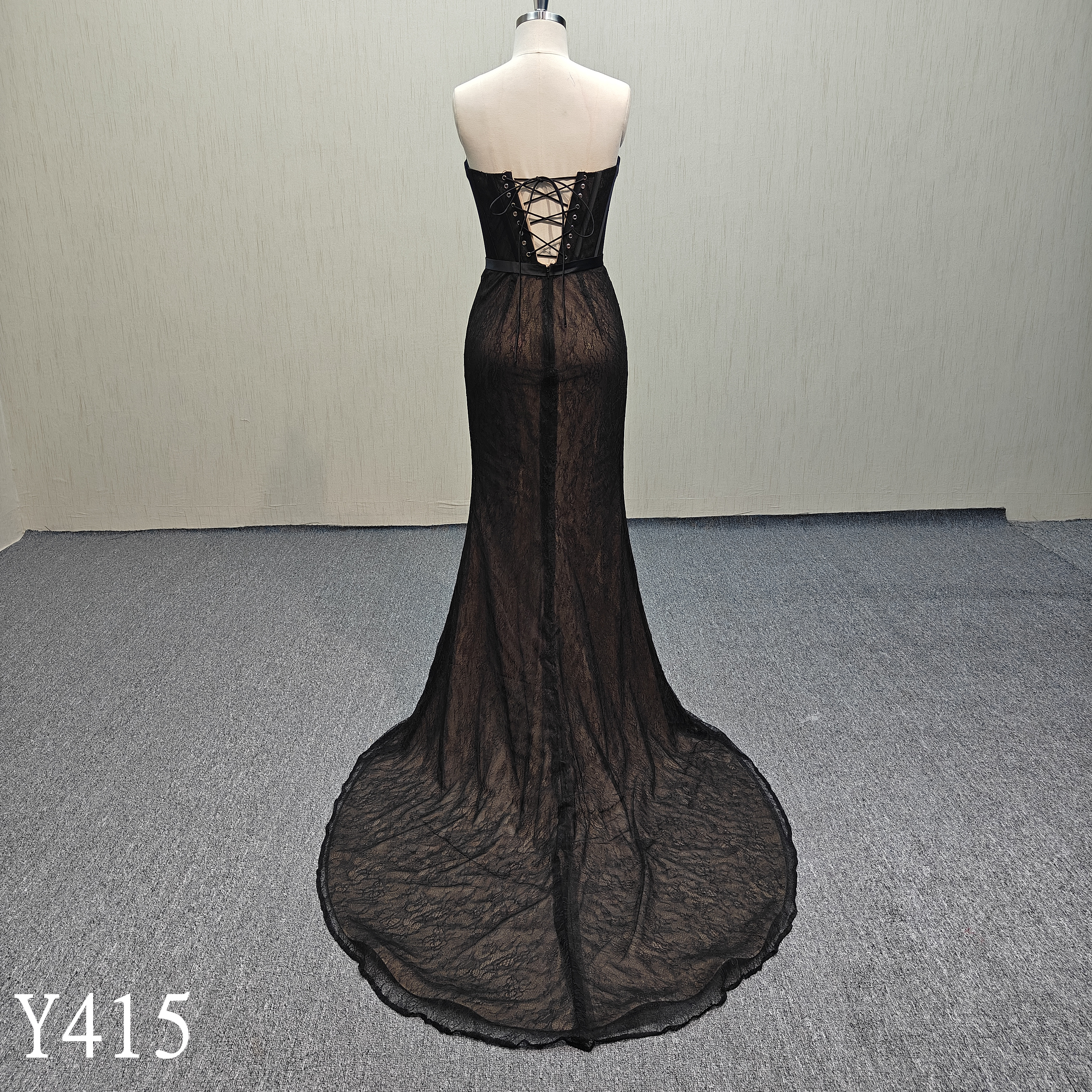 Y415 Black French Lace Mermaid Dress