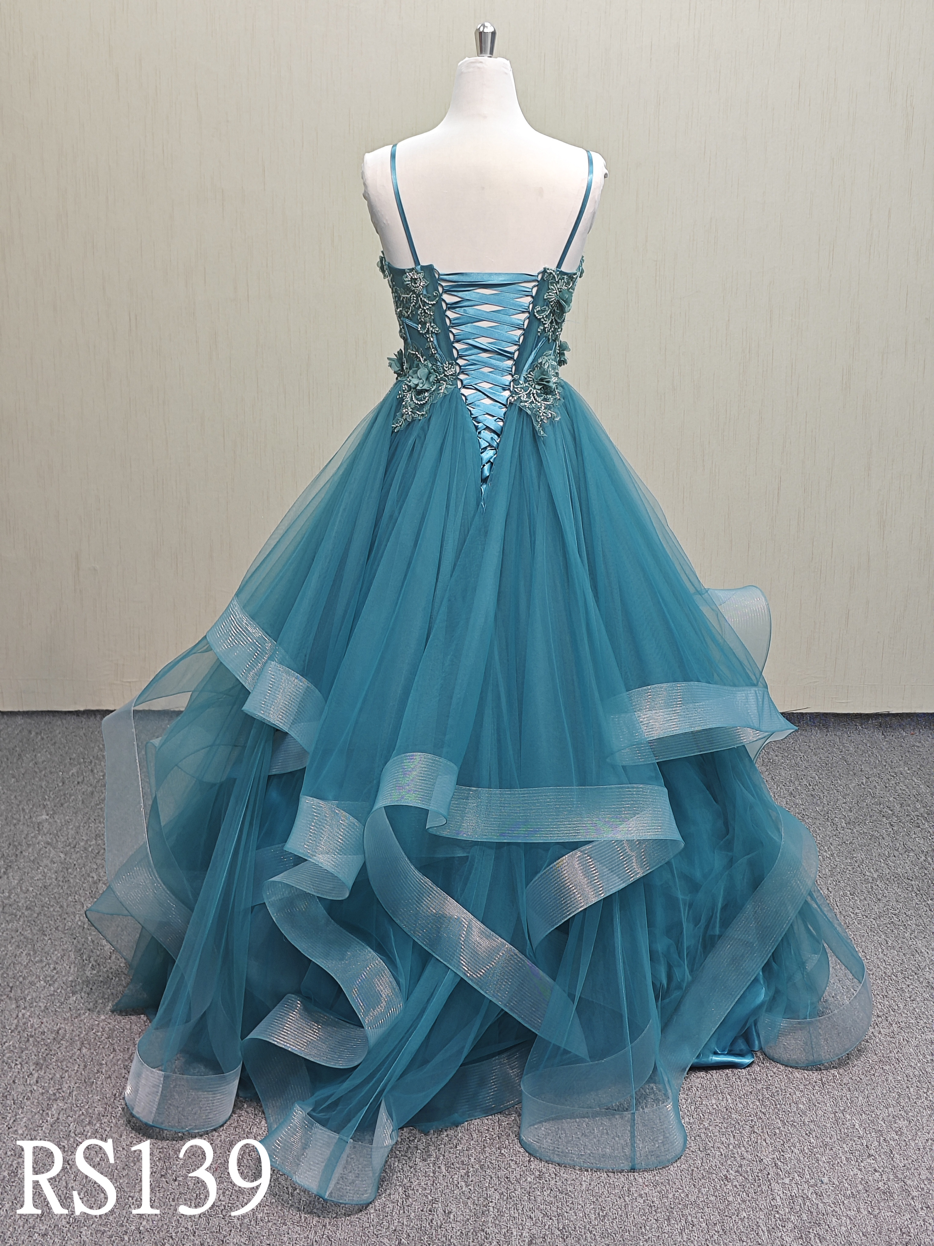 RS139  3D flower spaghetti strap sleeveless dress