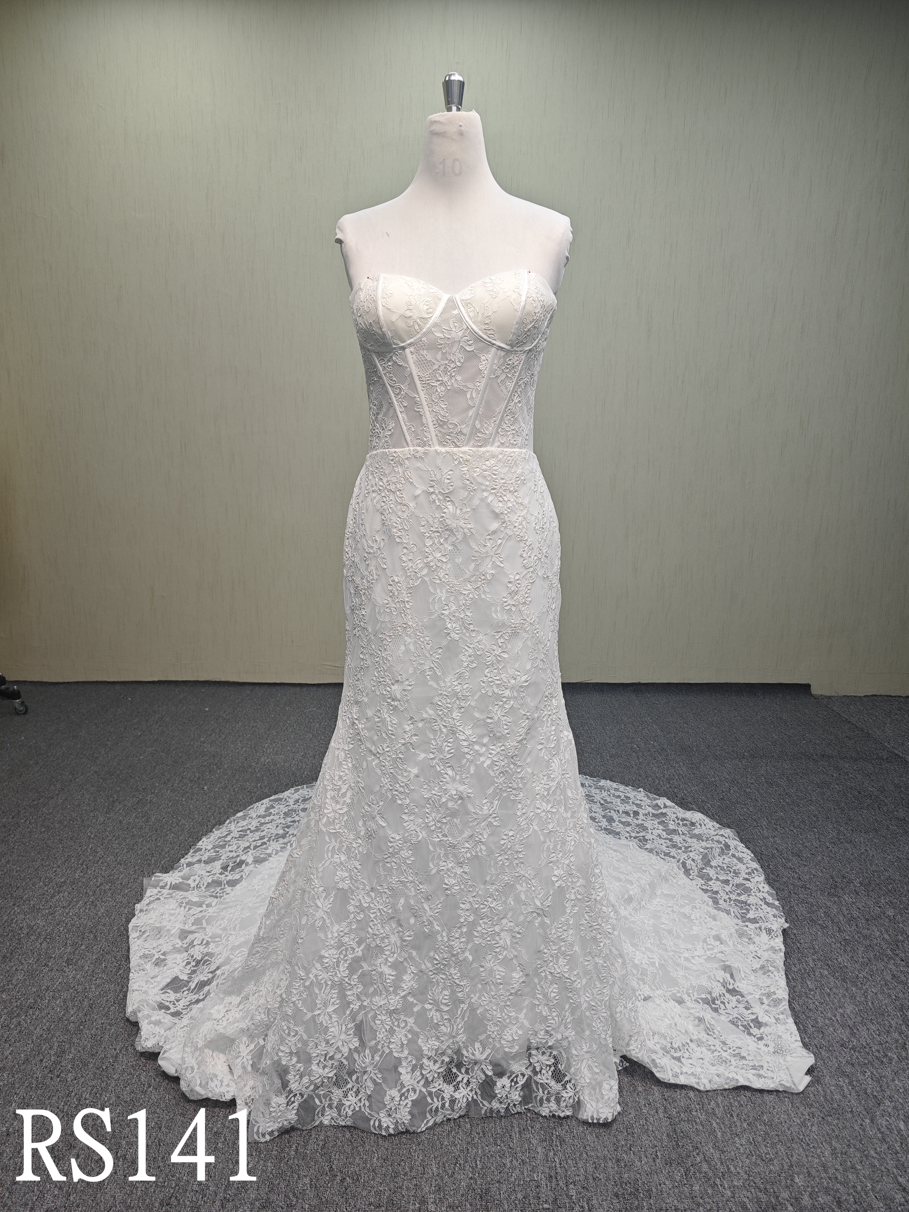 RS141 Sleeveless Sweetheart Neck Mermaid Dress