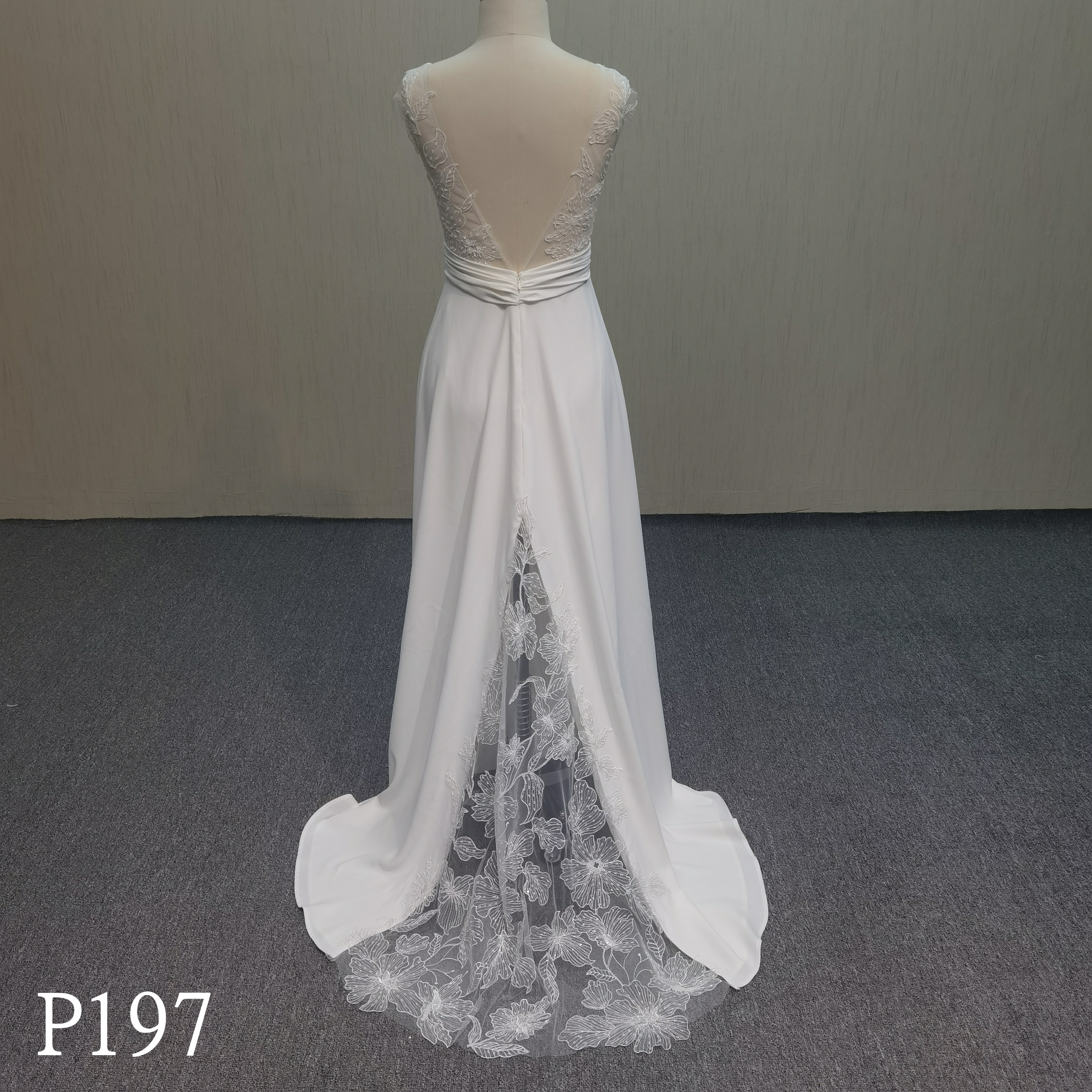P197  Simple open-back deep V-neck wedding dress