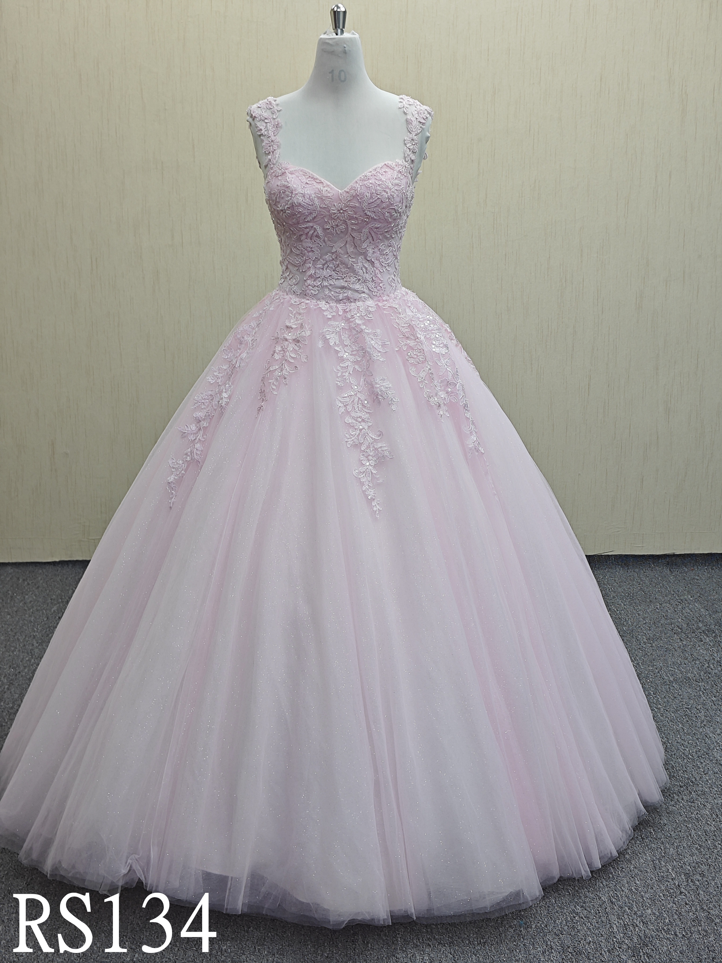 RS134 Elegant and luxurious sweetheart neckline A-line wedding dress