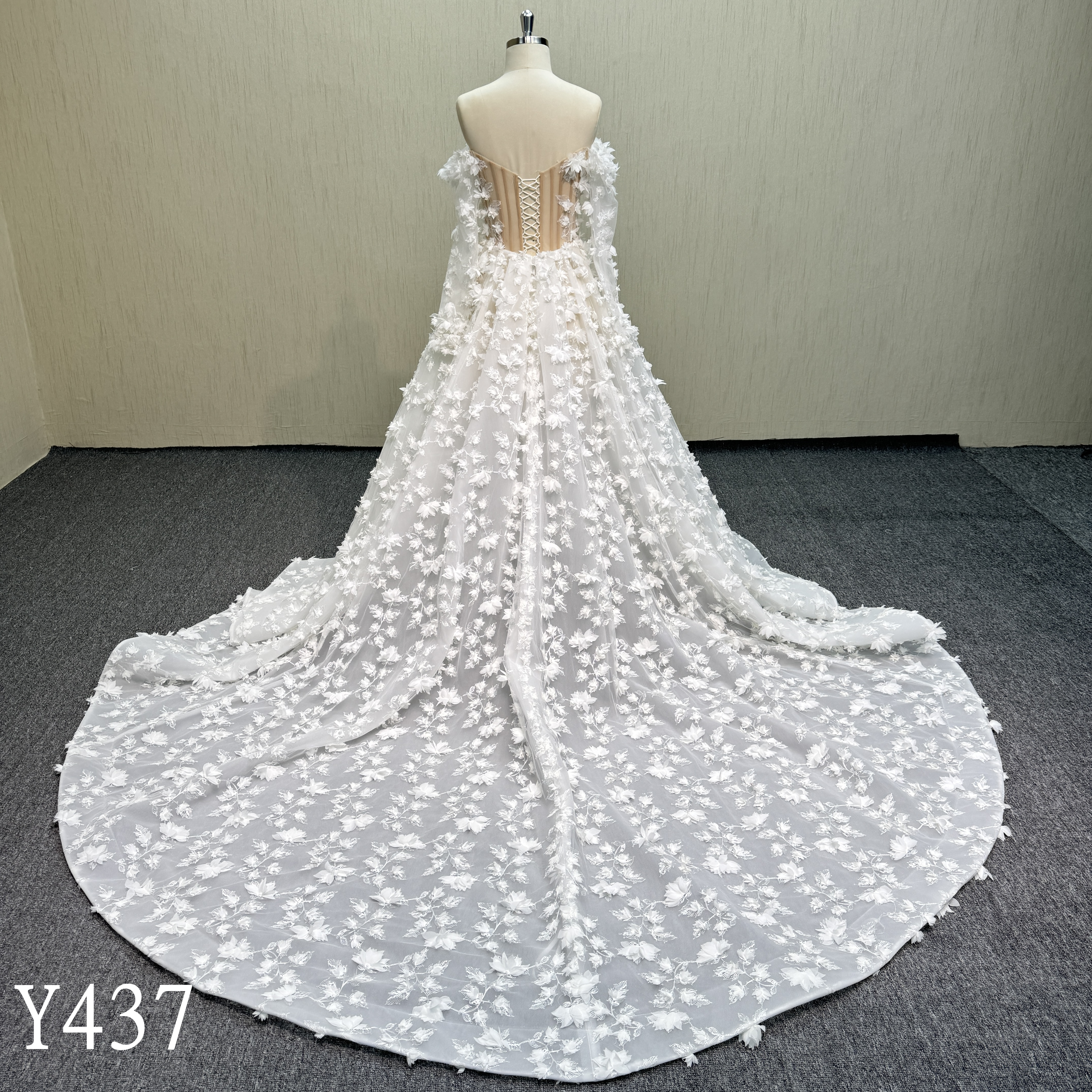 Y437 Off-the-shoulder long-sleeved 3D floral slit wedding dress